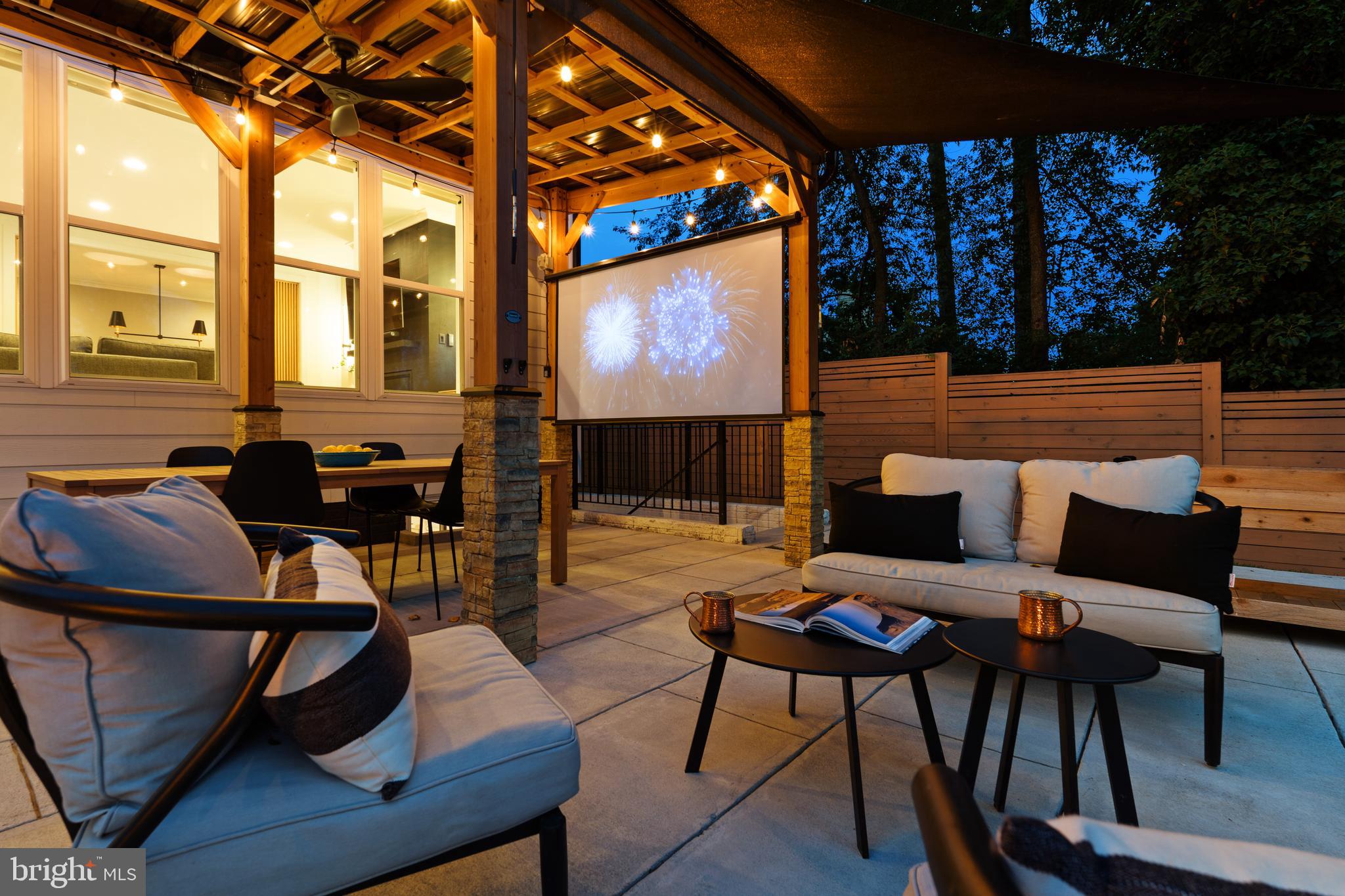 PIMMIT HILLS - Residential