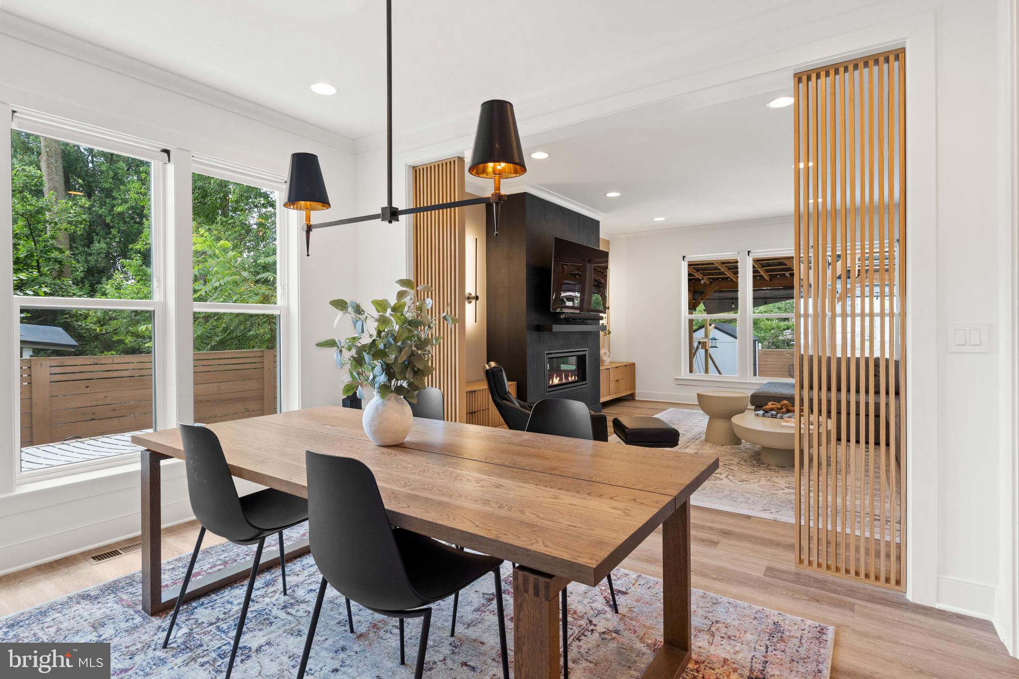 PIMMIT HILLS - Residential