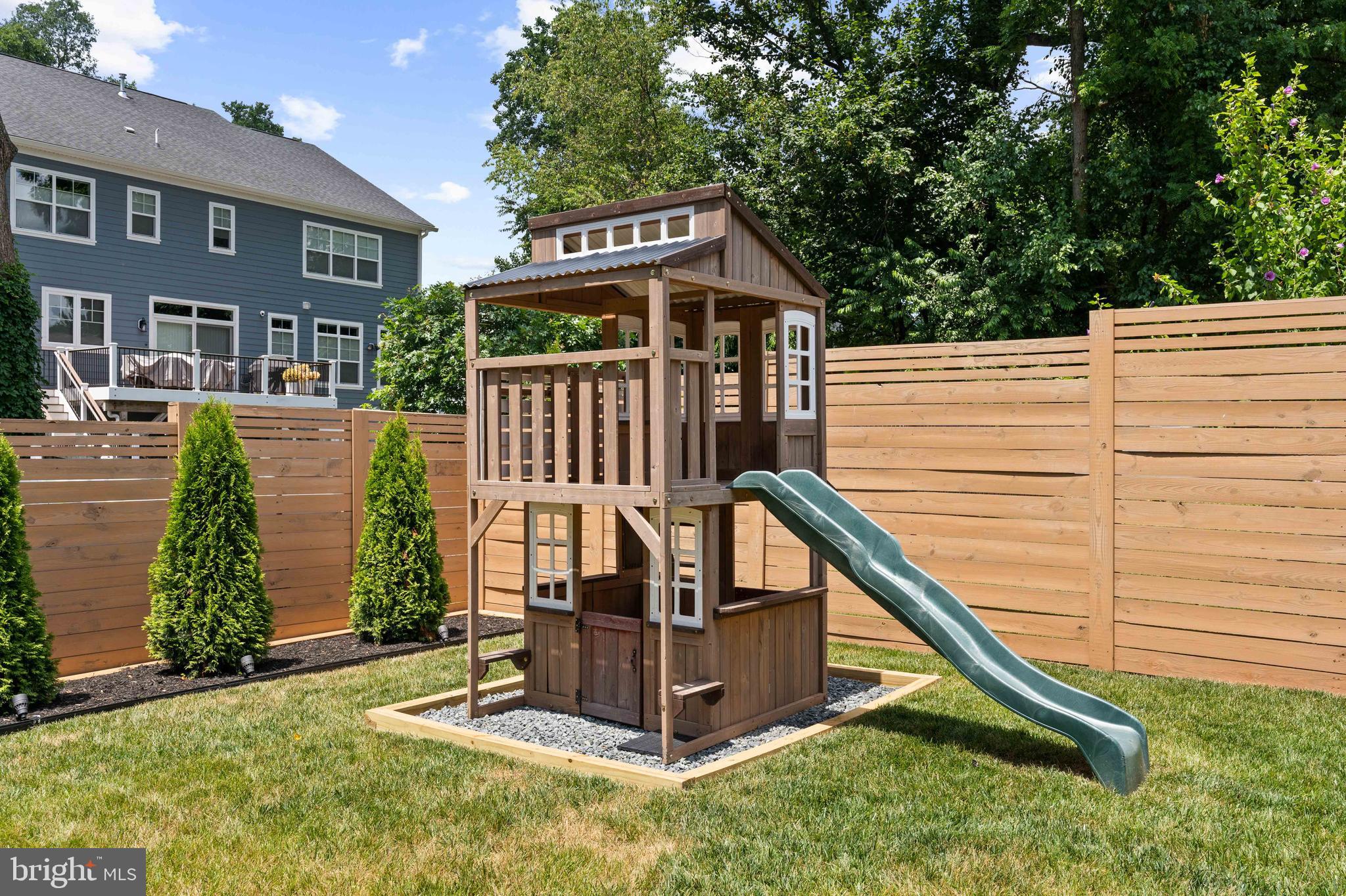 PIMMIT HILLS - Residential