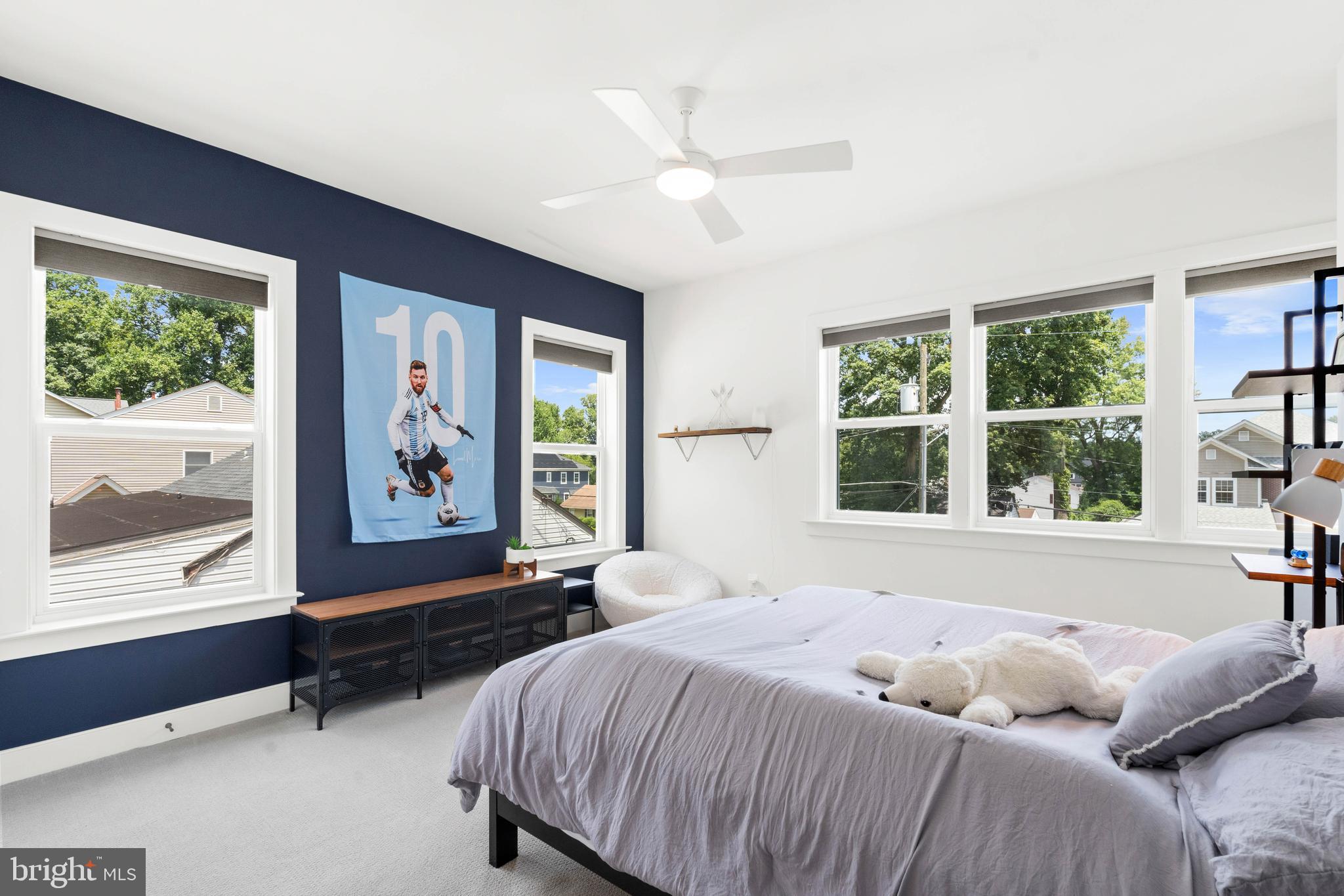 PIMMIT HILLS - Residential