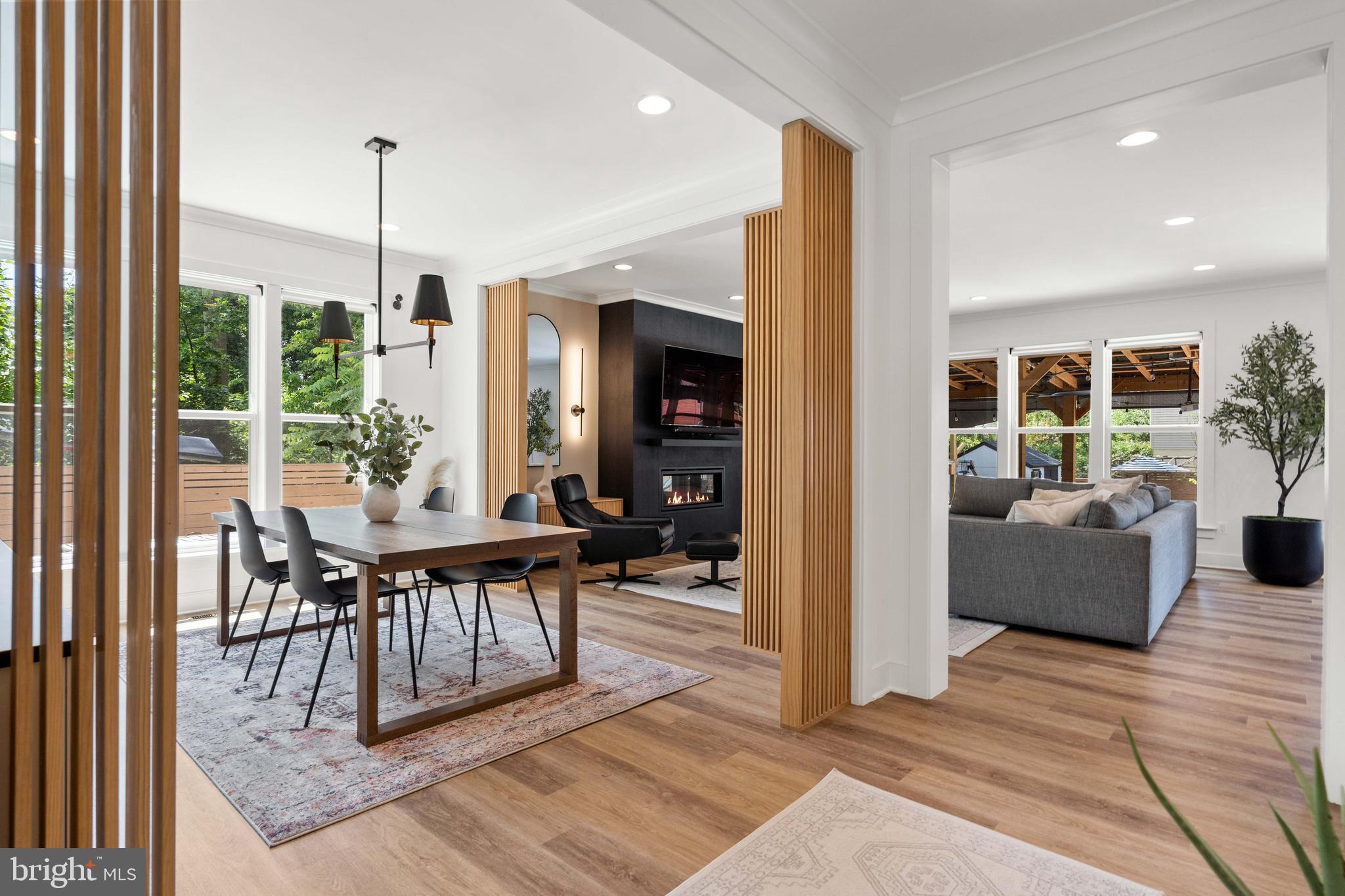 PIMMIT HILLS - Residential