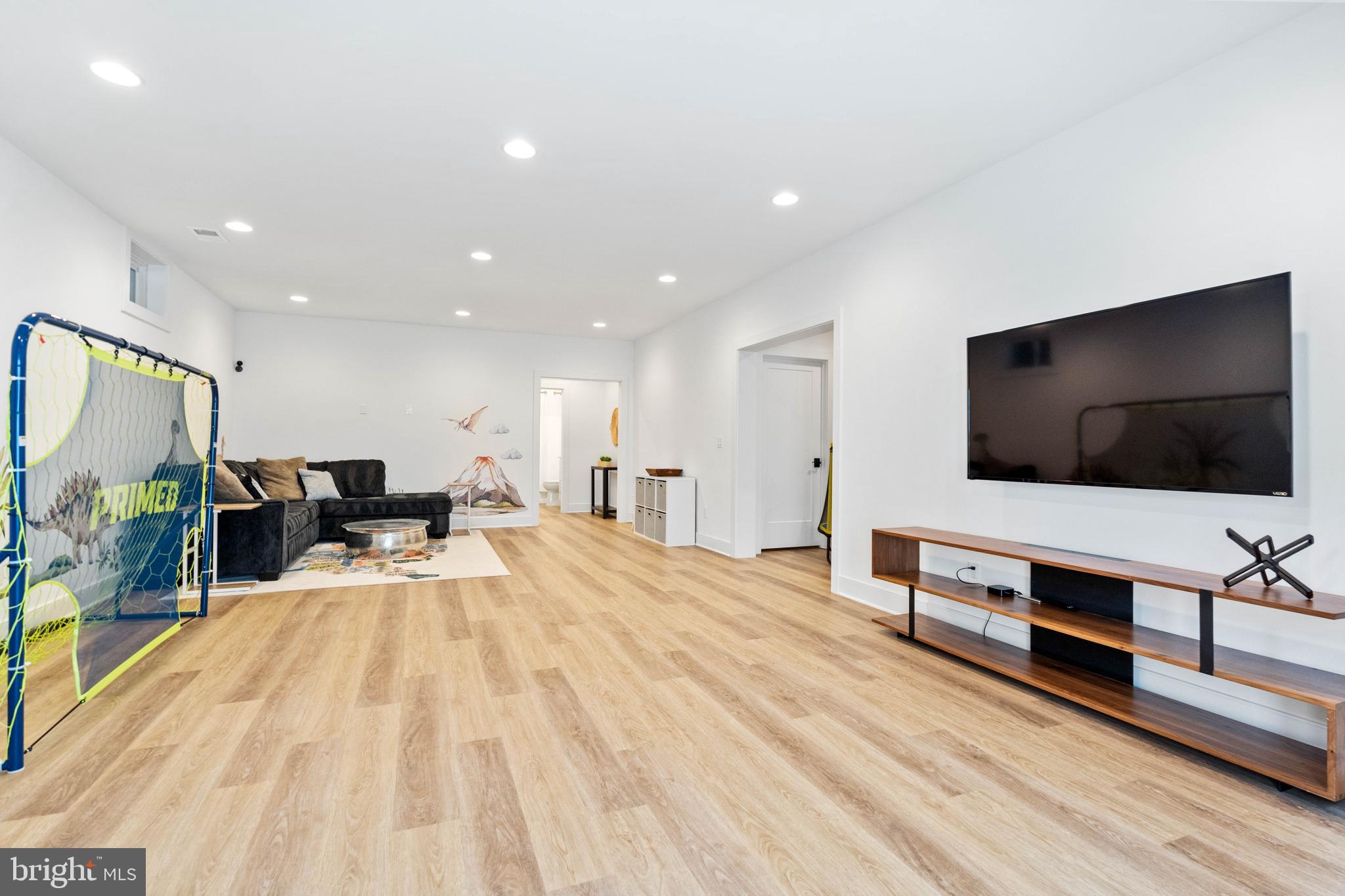 PIMMIT HILLS - Residential