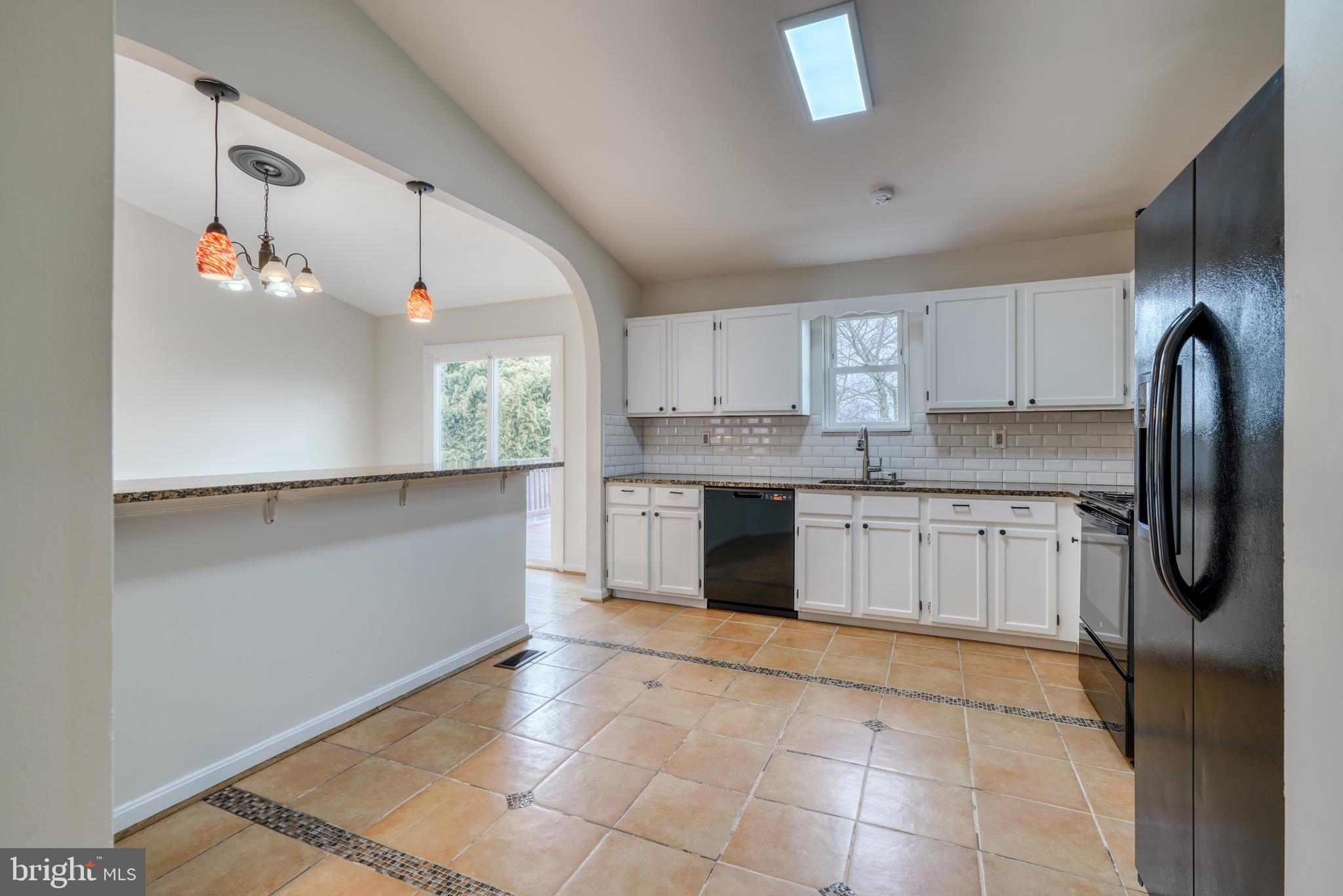 RANDALLFIELDS - Residential