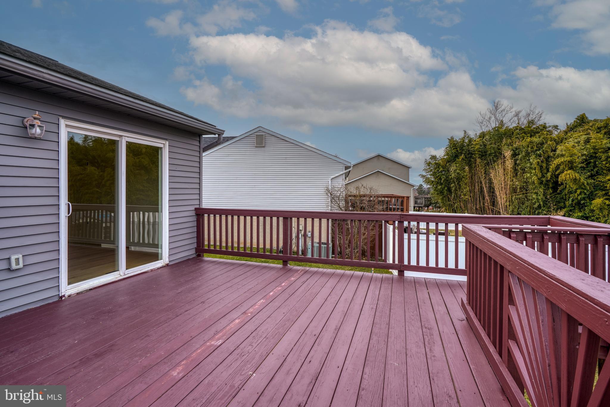 RANDALLFIELDS - Residential