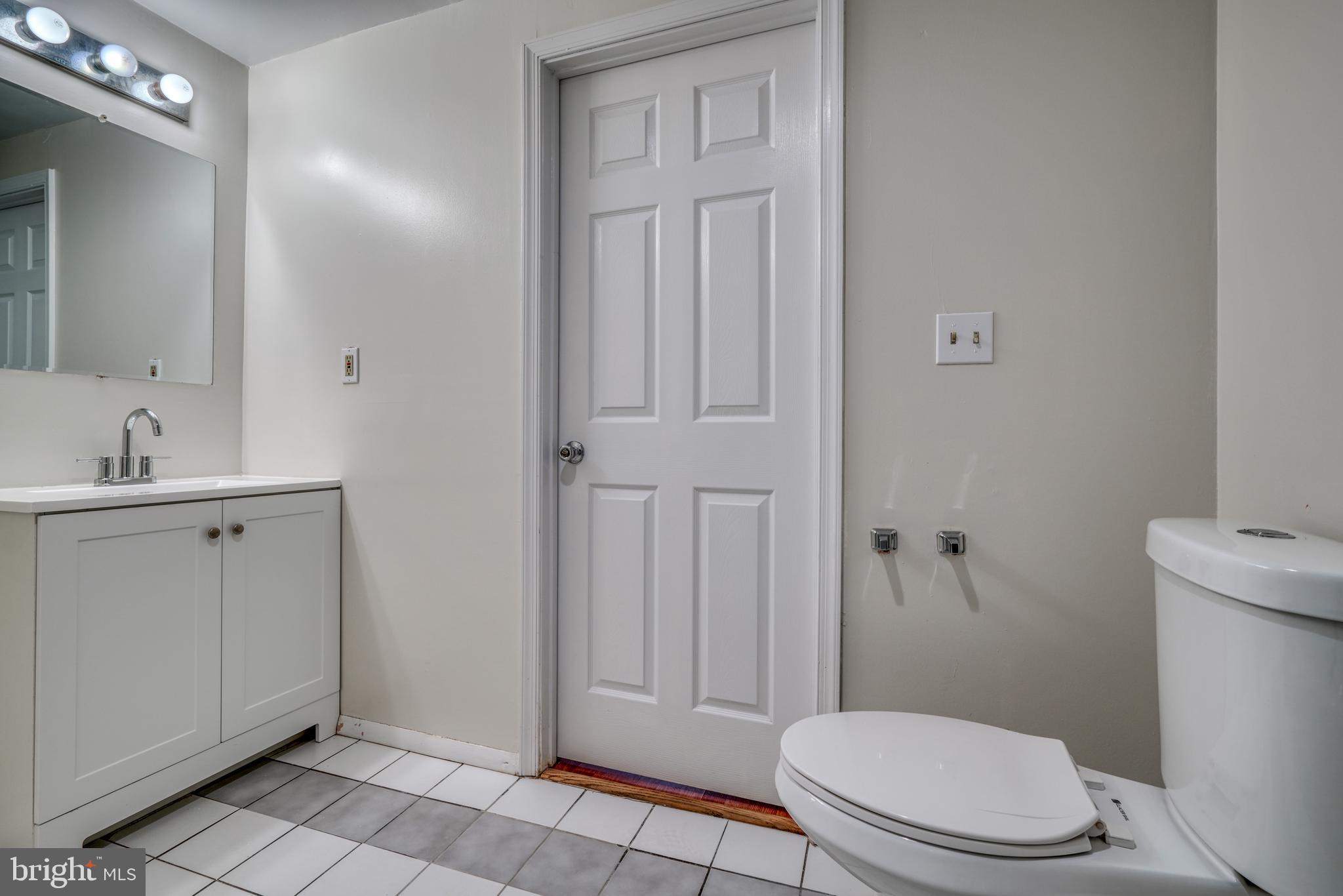 RANDALLFIELDS - Residential