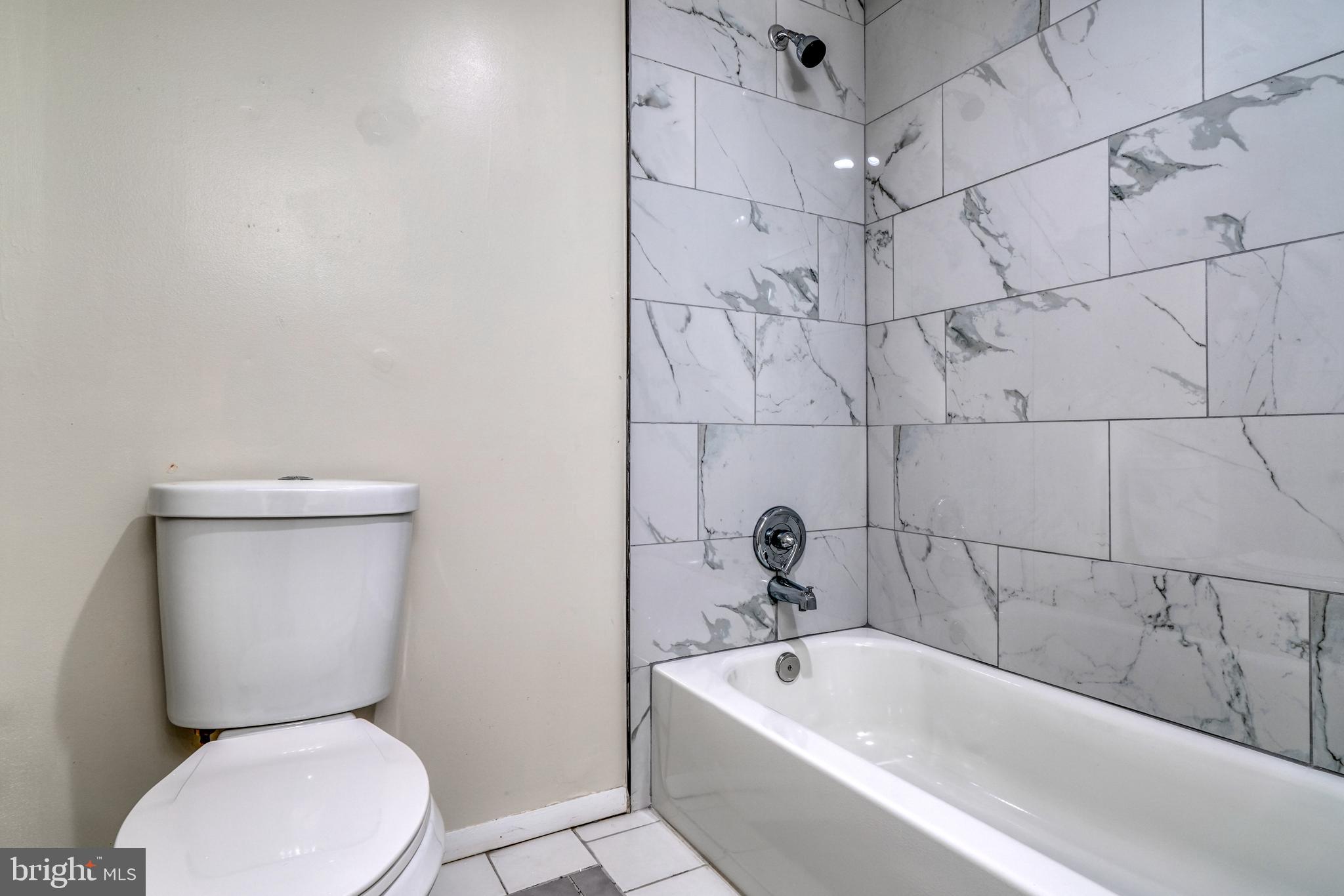 RANDALLFIELDS - Residential