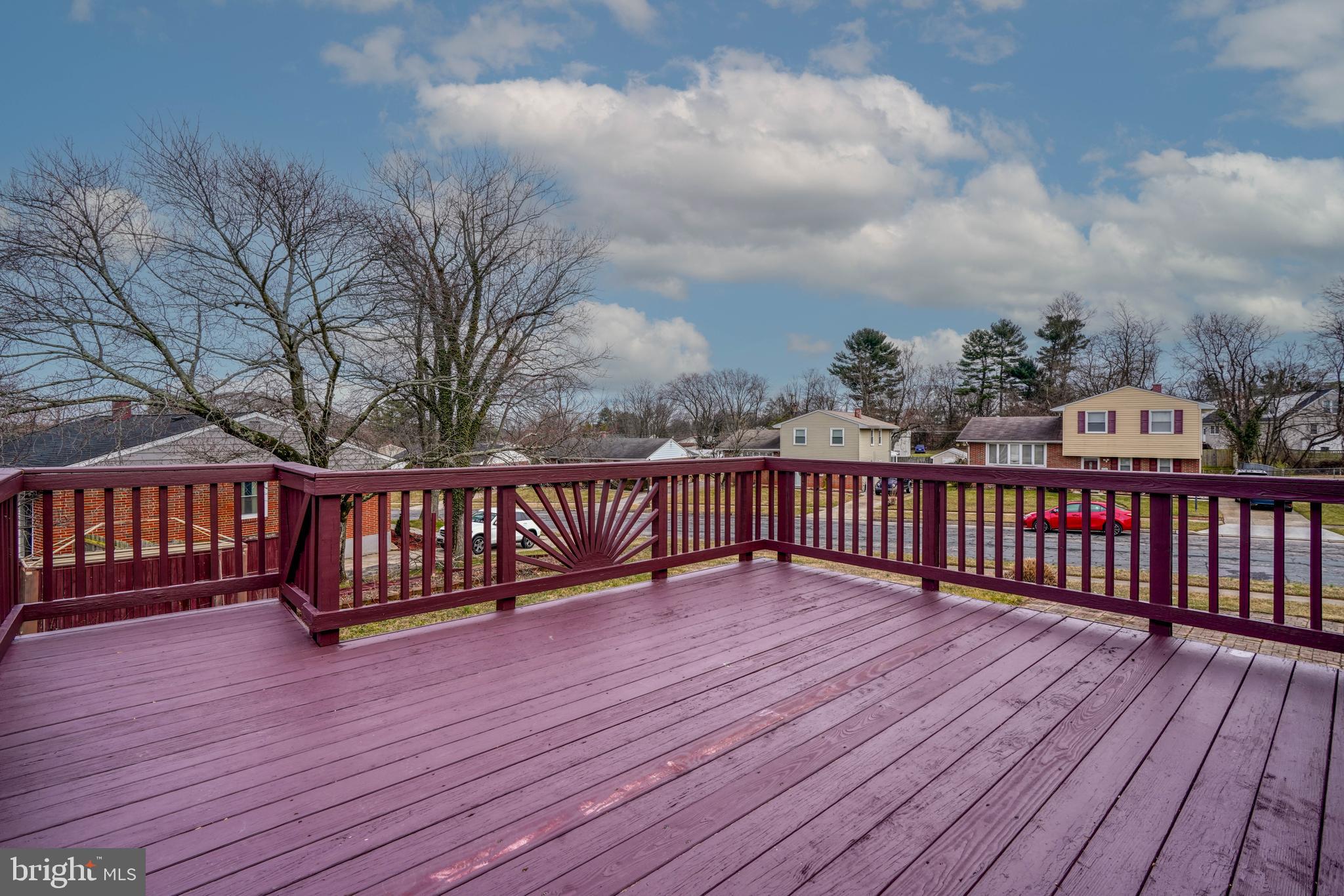 RANDALLFIELDS - Residential