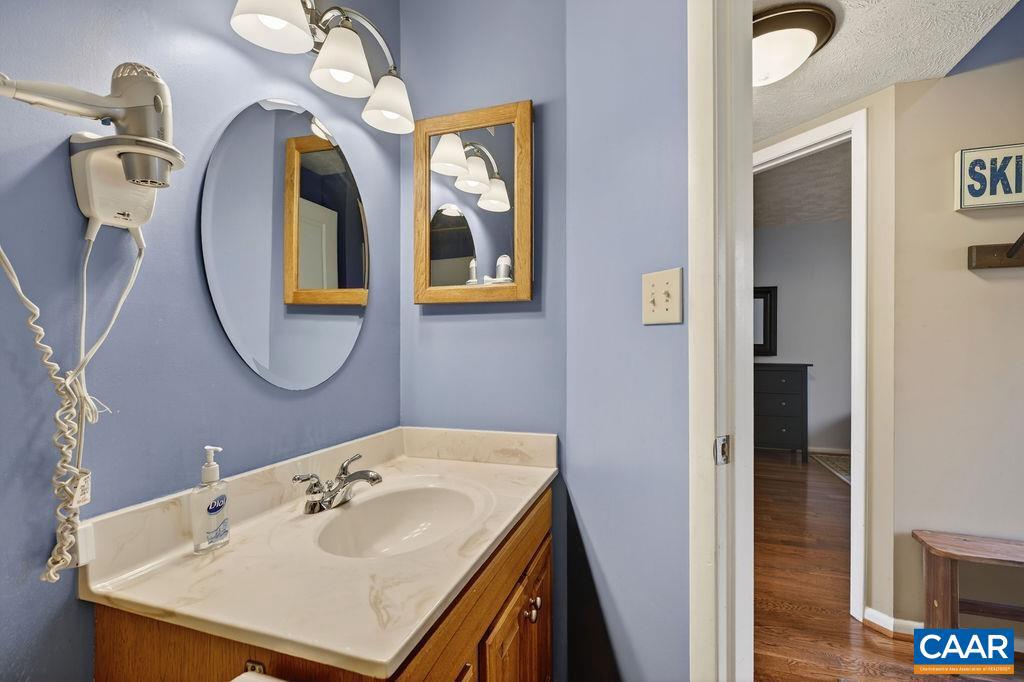 WINTERGREEN RESORT - Residential