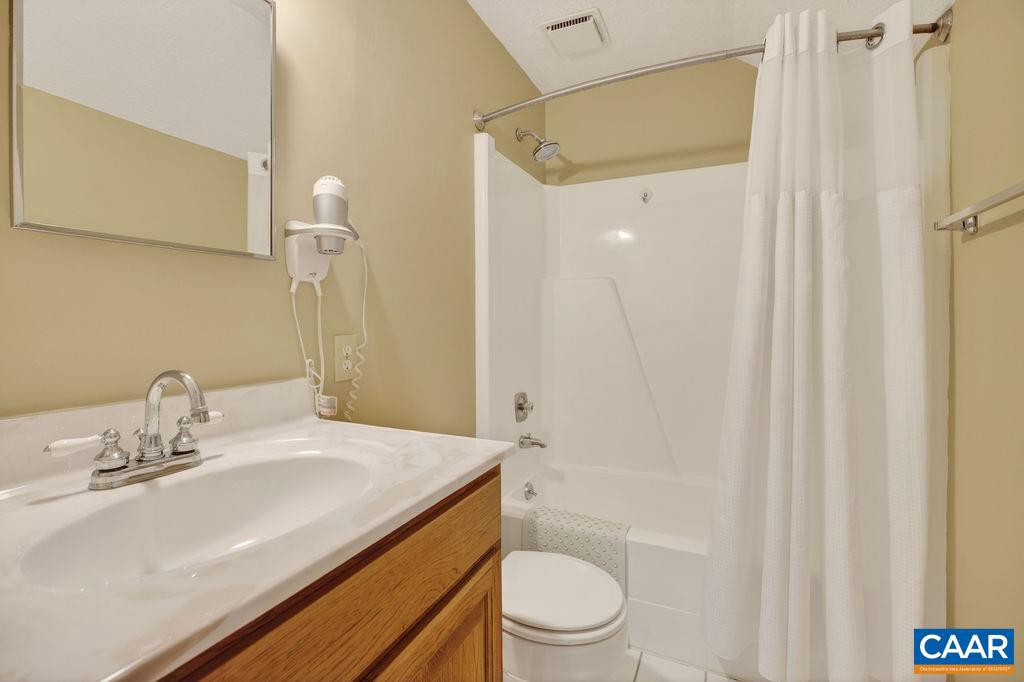 WINTERGREEN RESORT - Residential