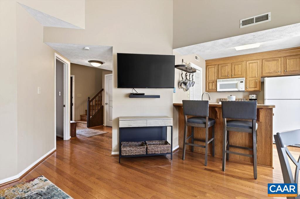 WINTERGREEN RESORT - Residential