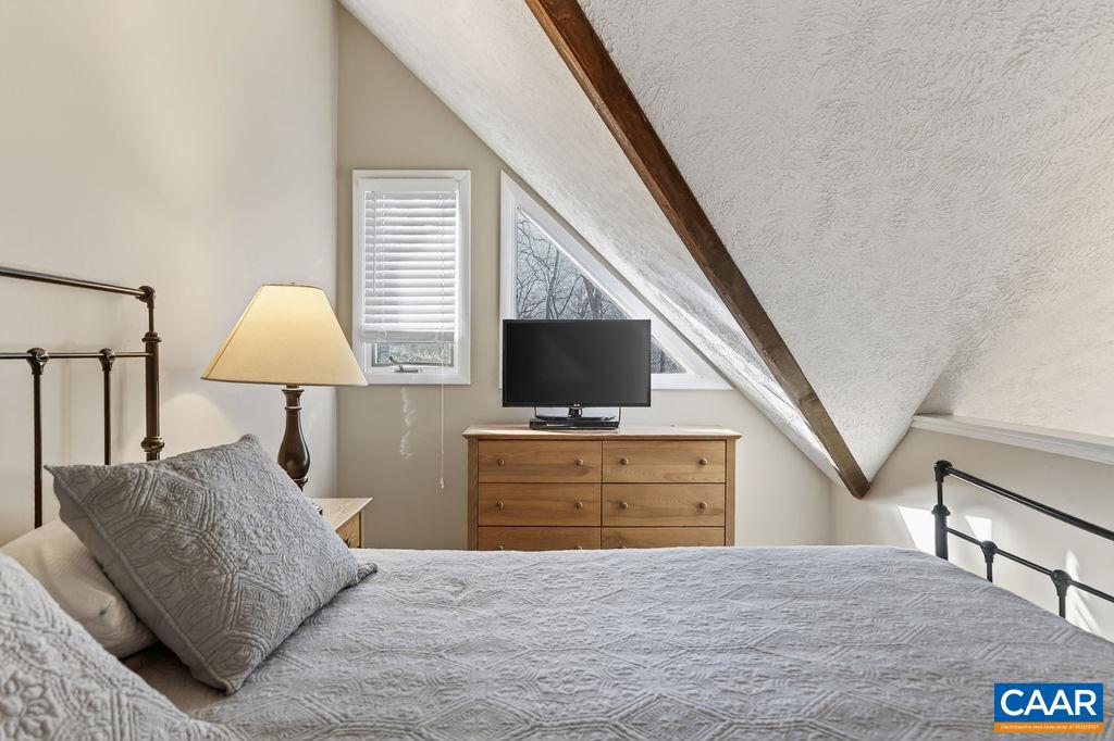 WINTERGREEN RESORT - Residential