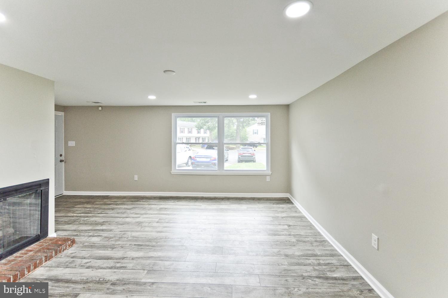 BANNISTER - Residential