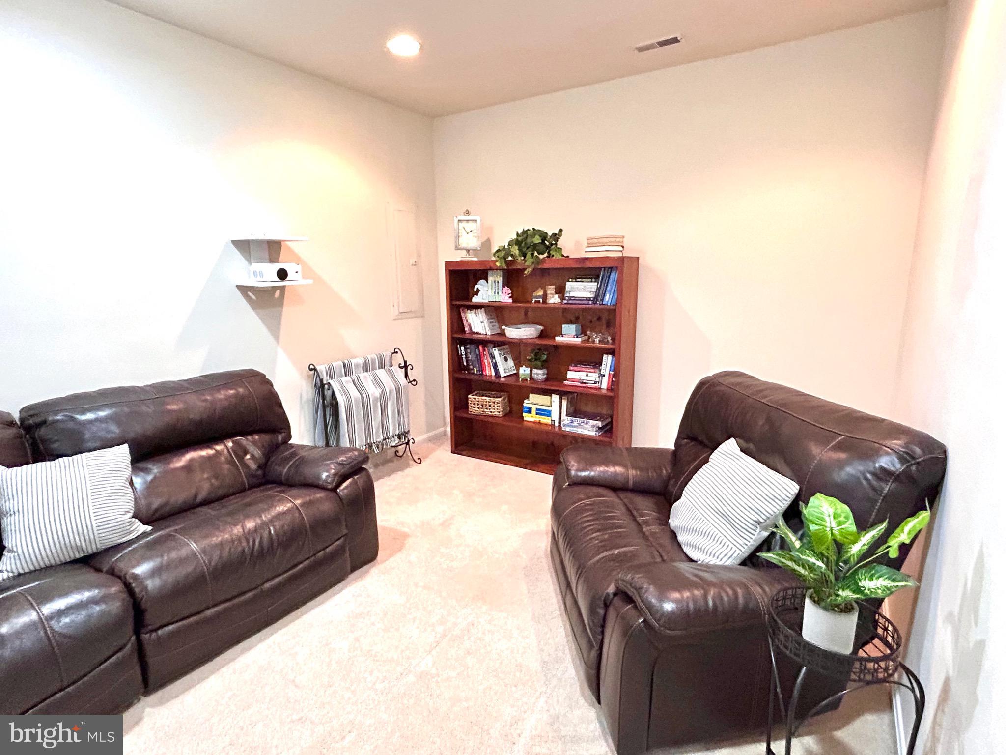 ST CHARLES SHEFFIELD - Residential