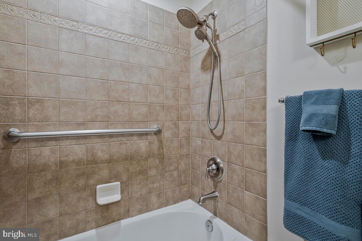 ST CHARLES SHEFFIELD - Residential