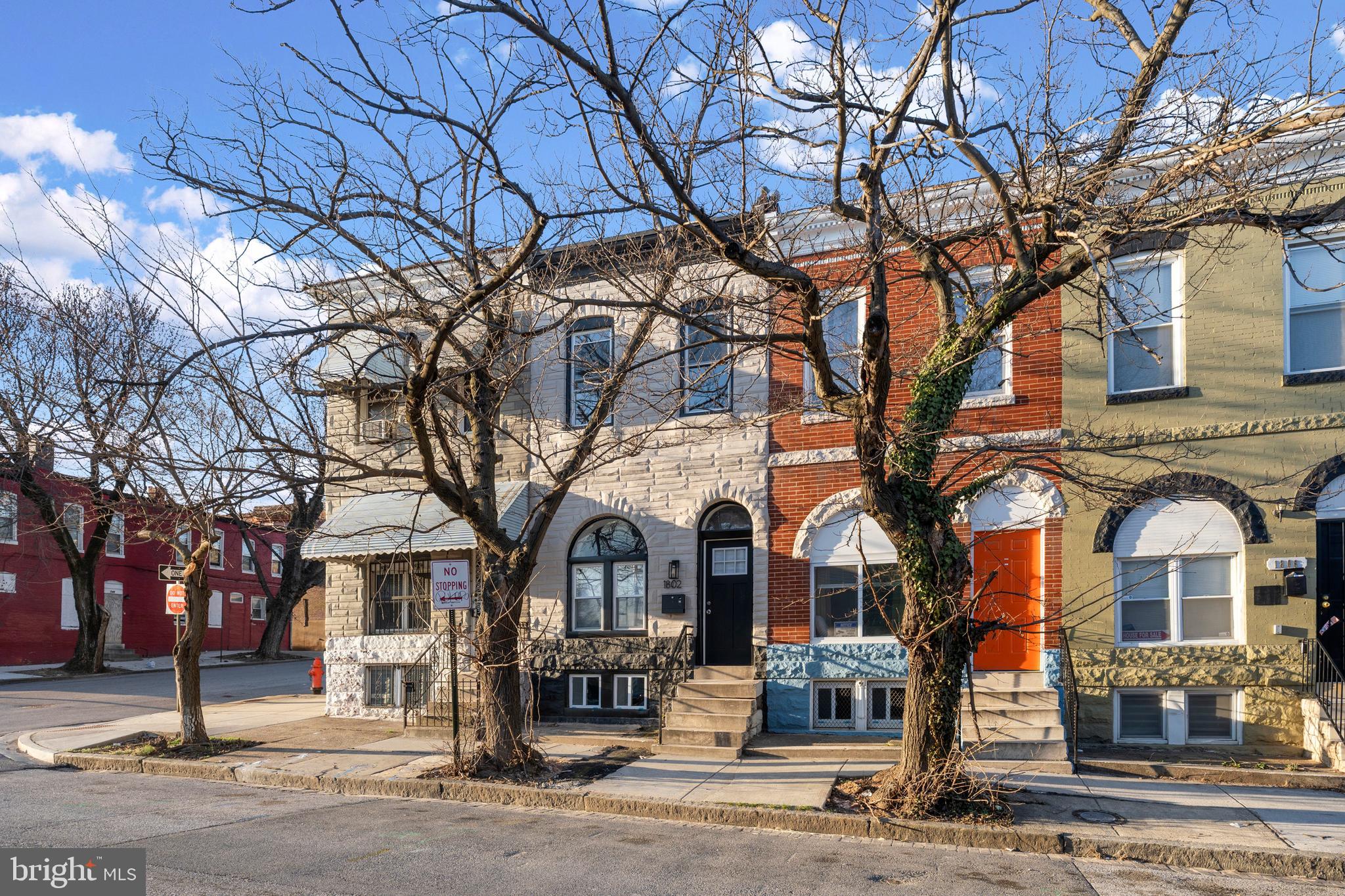 BROADWAY EAST - Residential