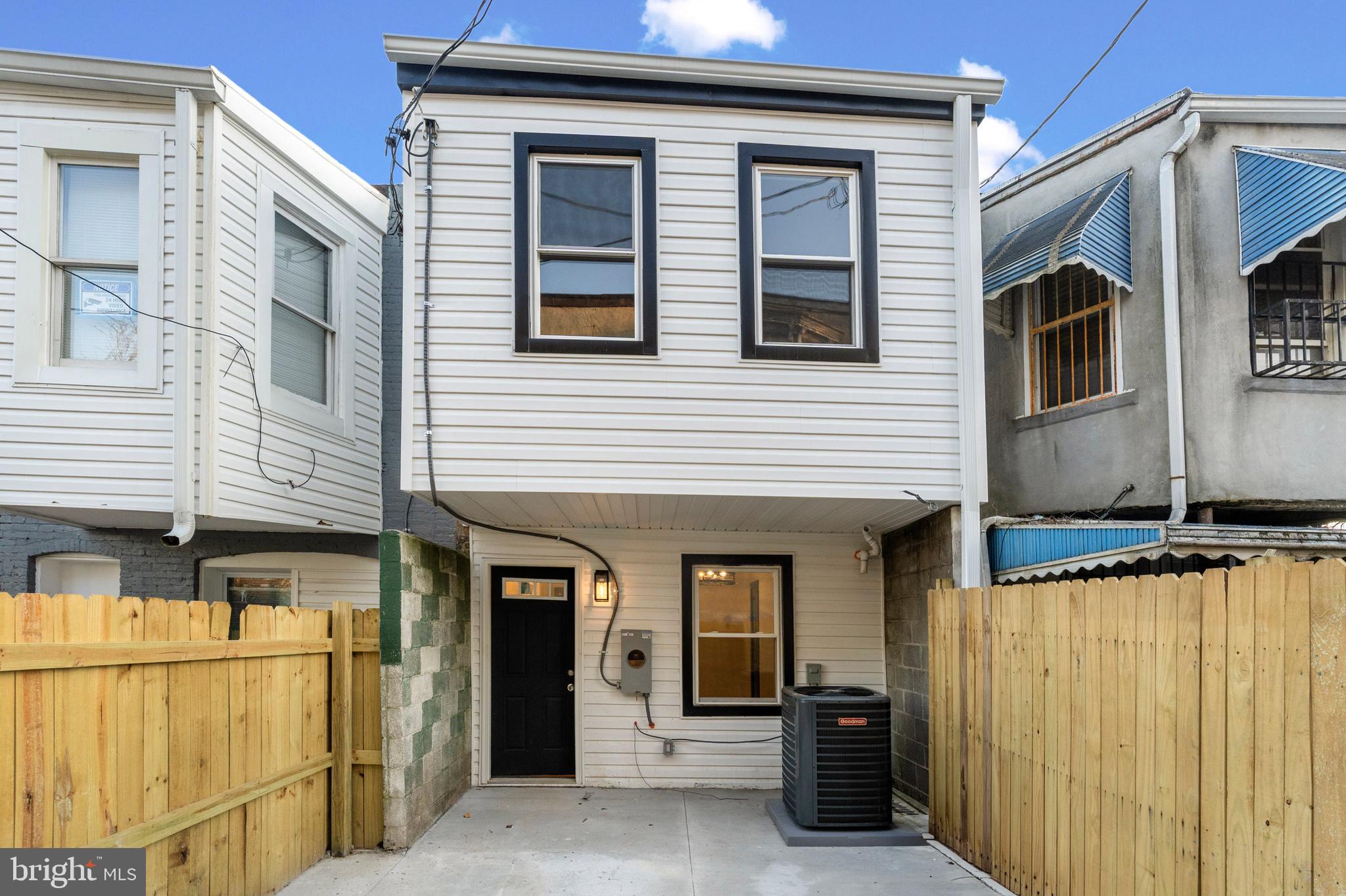 BROADWAY EAST - Residential