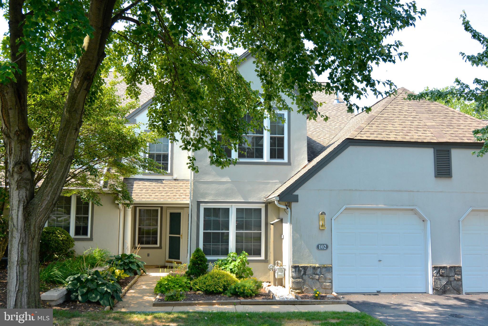 SPRING RIDGE - Residential