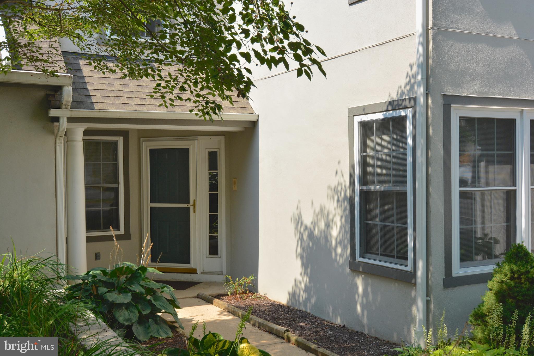SPRING RIDGE - Residential