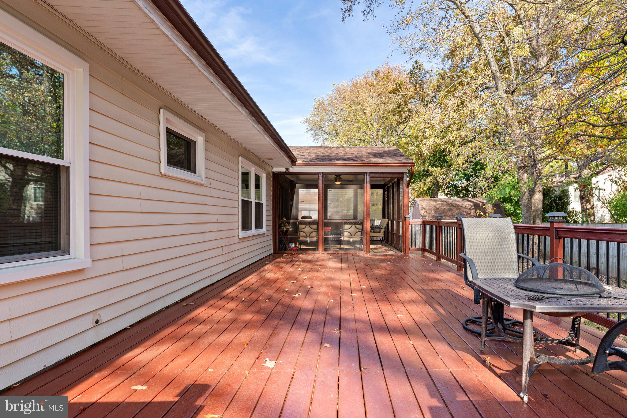 STERLING  PARK - Residential