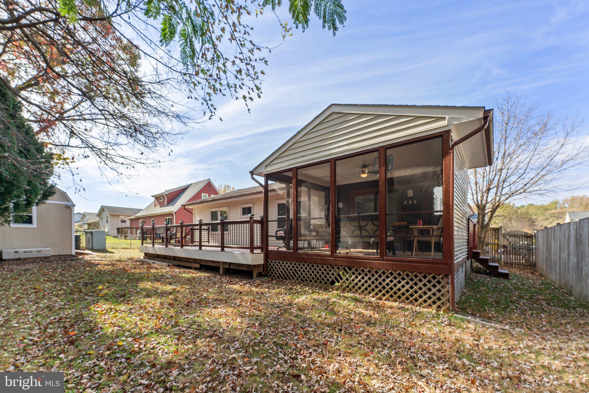 STERLING  PARK - Residential