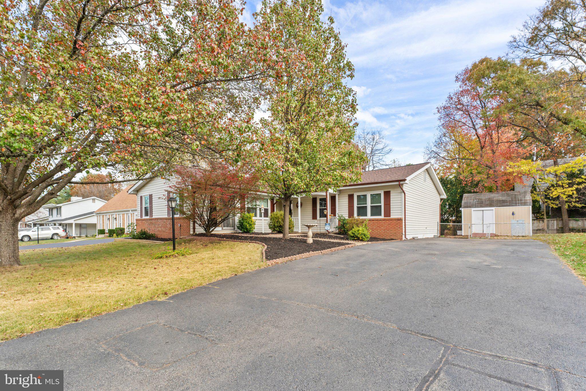 STERLING  PARK - Residential