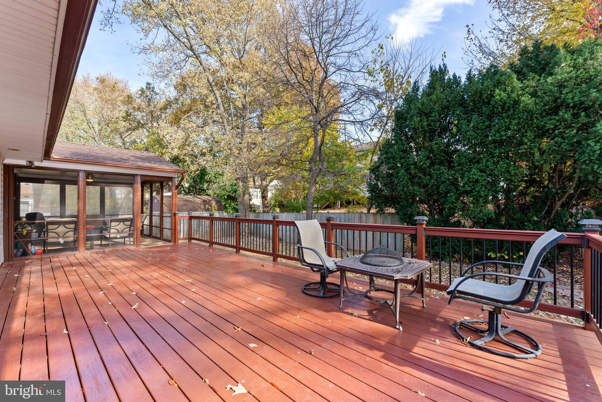 STERLING  PARK - Residential