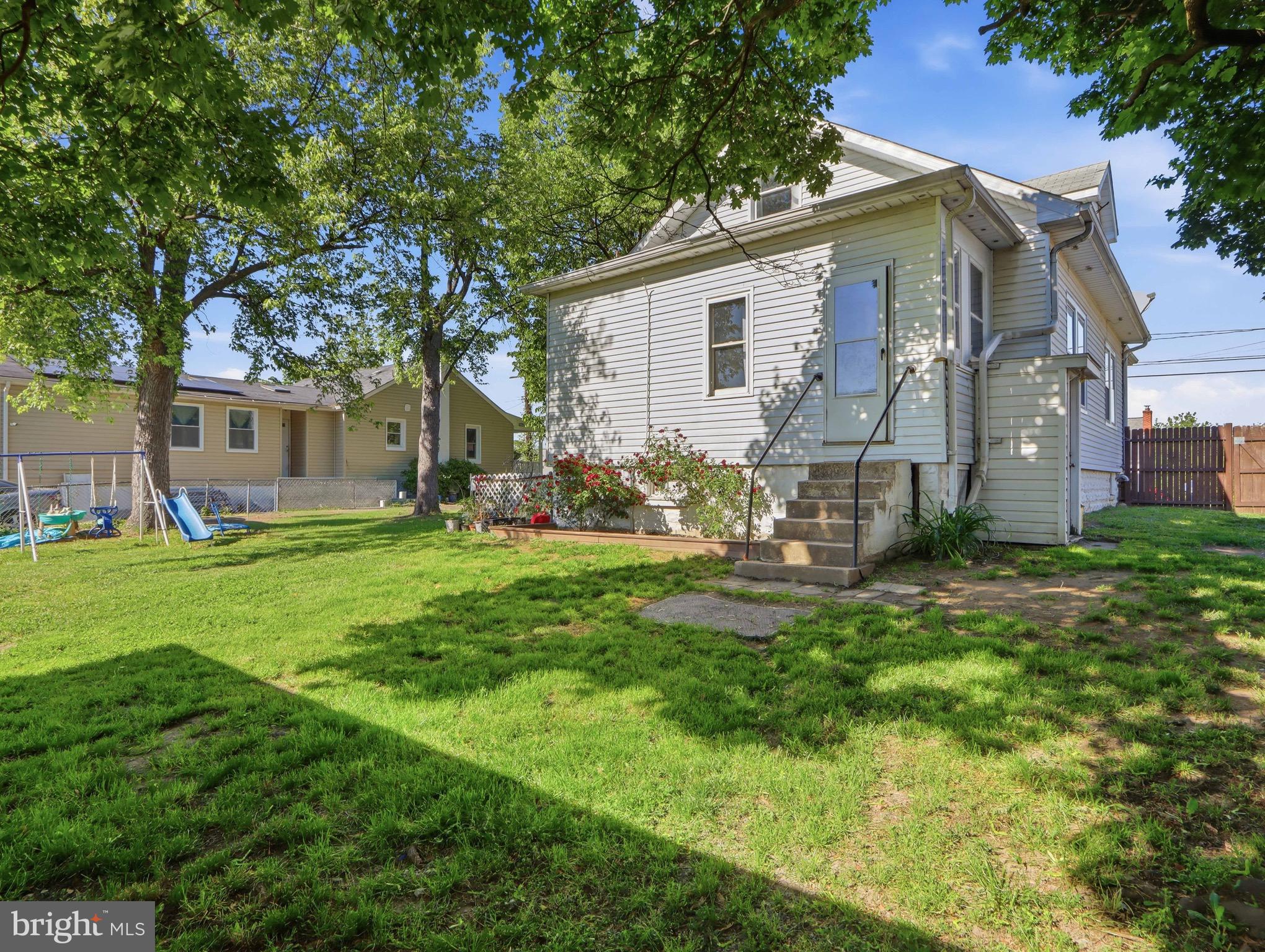 BROOKWOOD - Residential