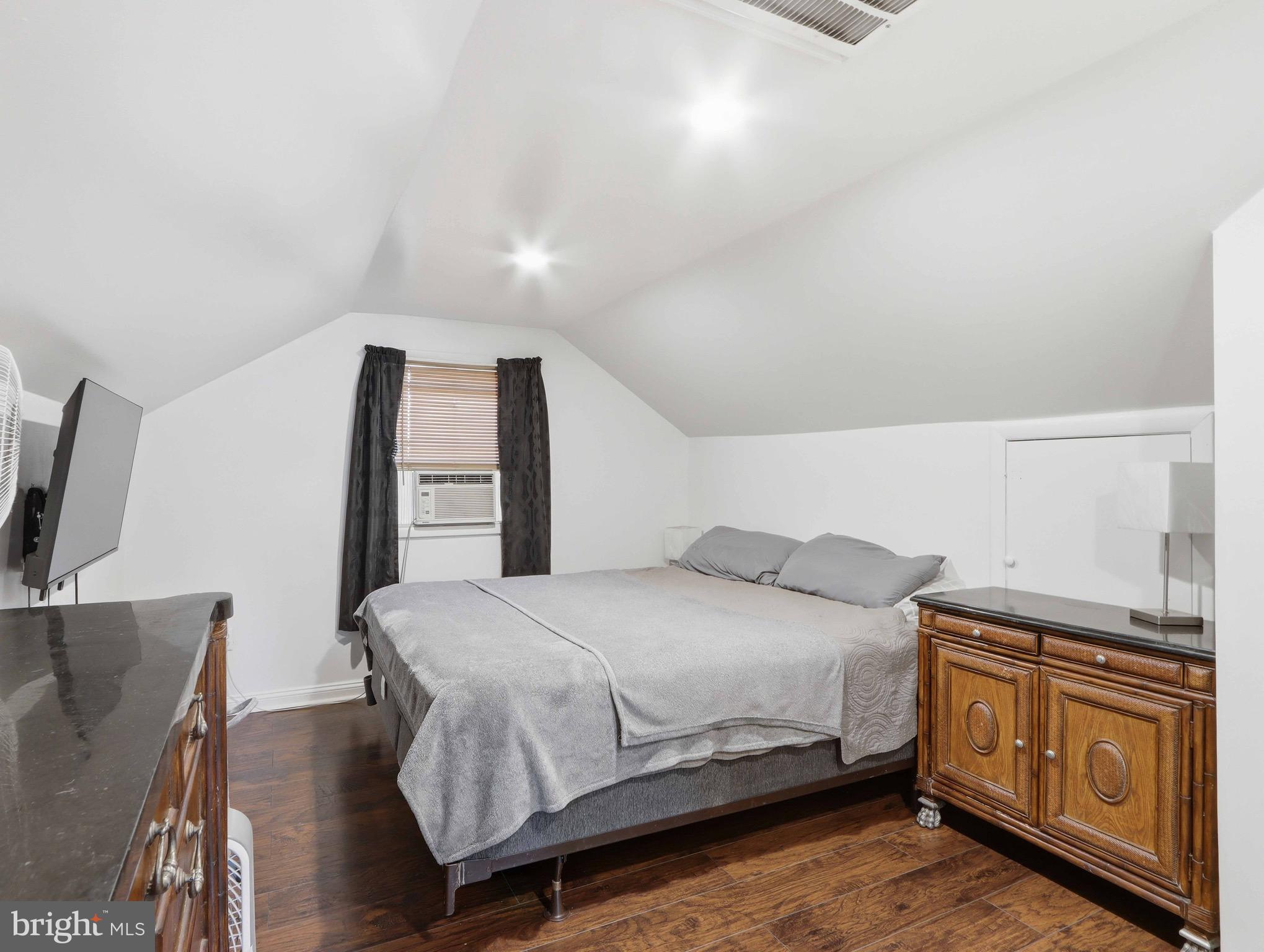 BROOKWOOD - Residential