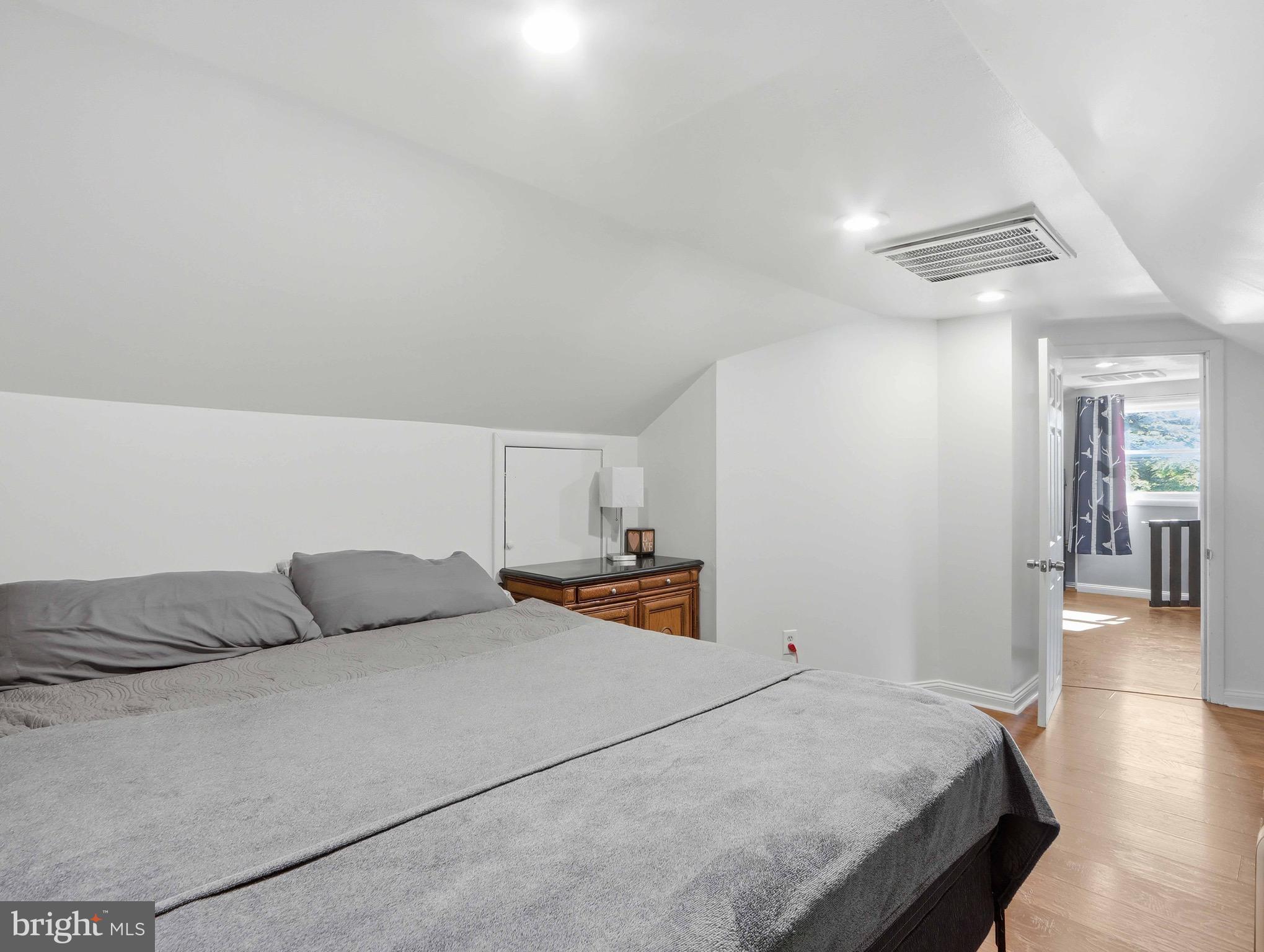 BROOKWOOD - Residential