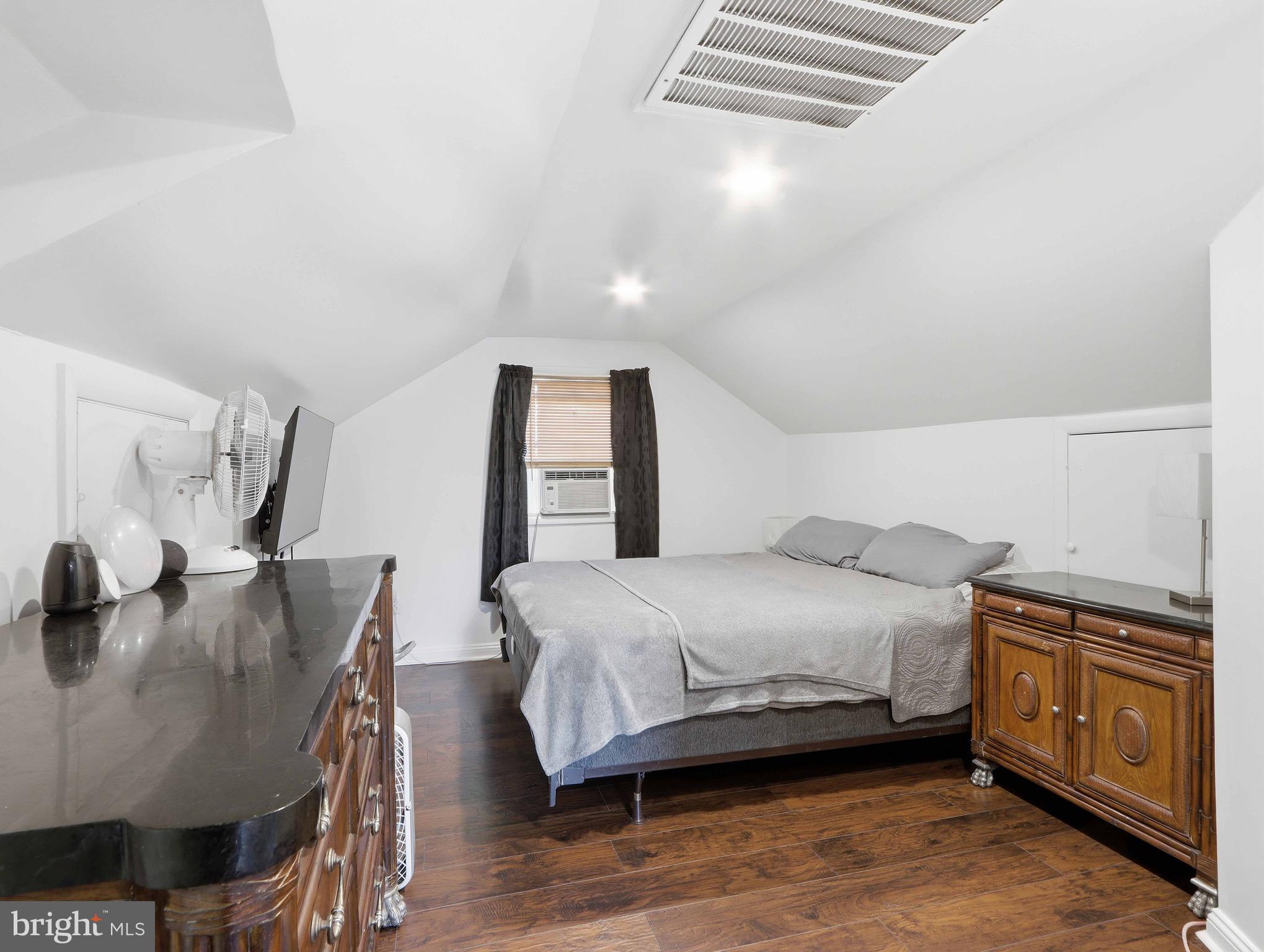 BROOKWOOD - Residential