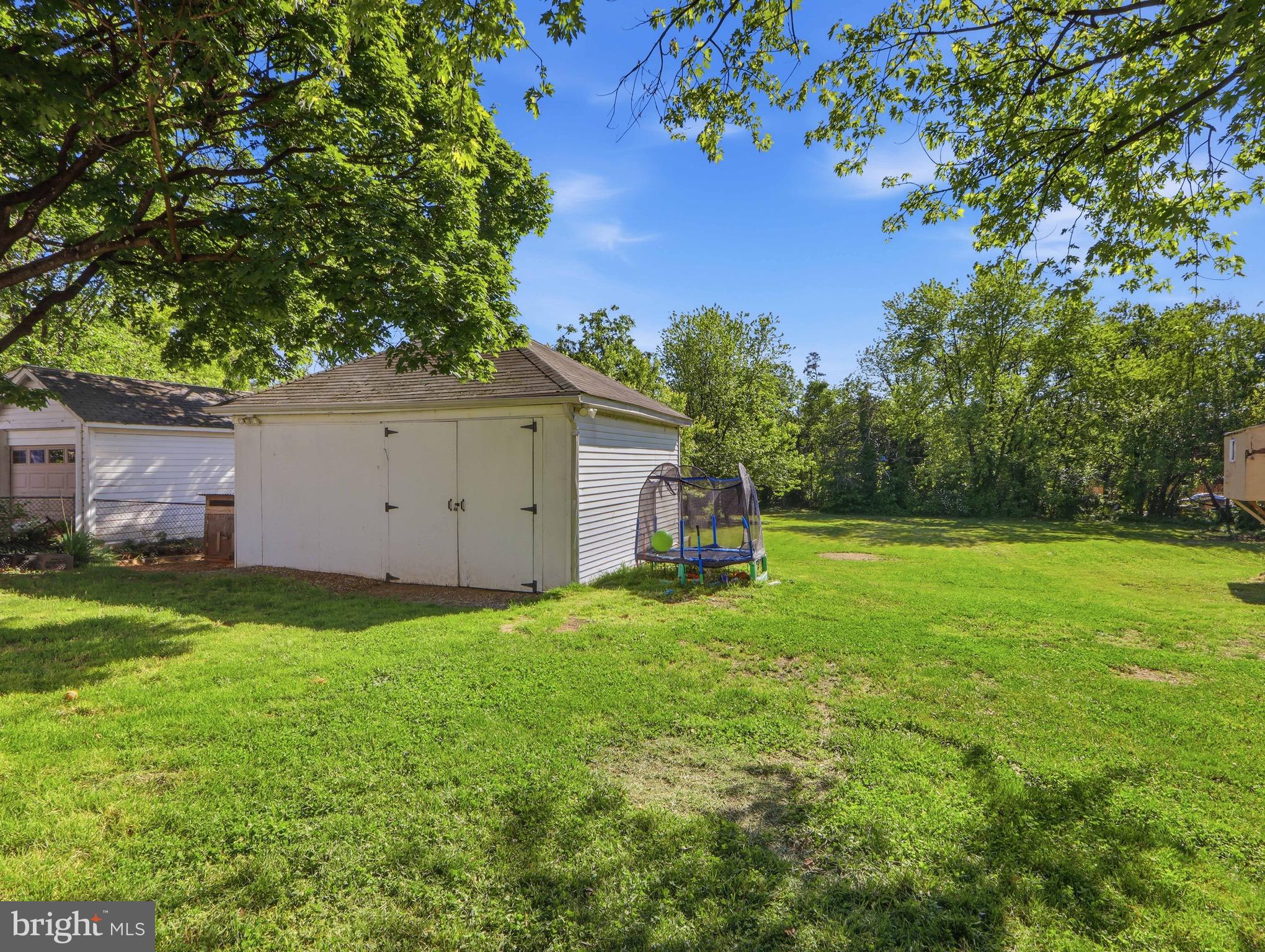 BROOKWOOD - Residential