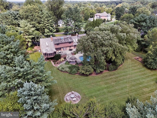 10812 S GLEN RD, POTOMAC, MD 20854 - Image 8b263faa9b1b4fcbf69fea53500367e8/2185945146