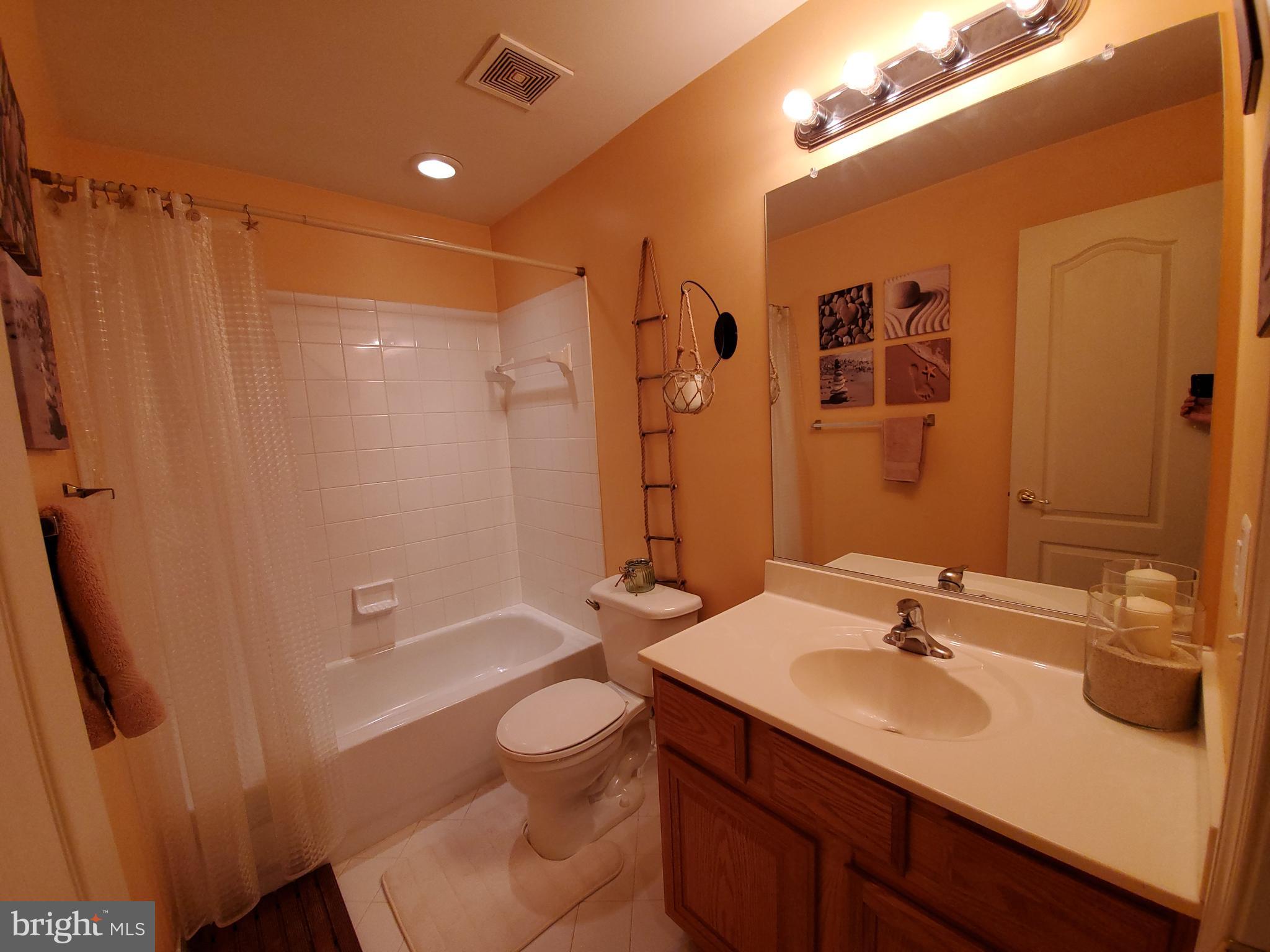 DALE CITY - Residential