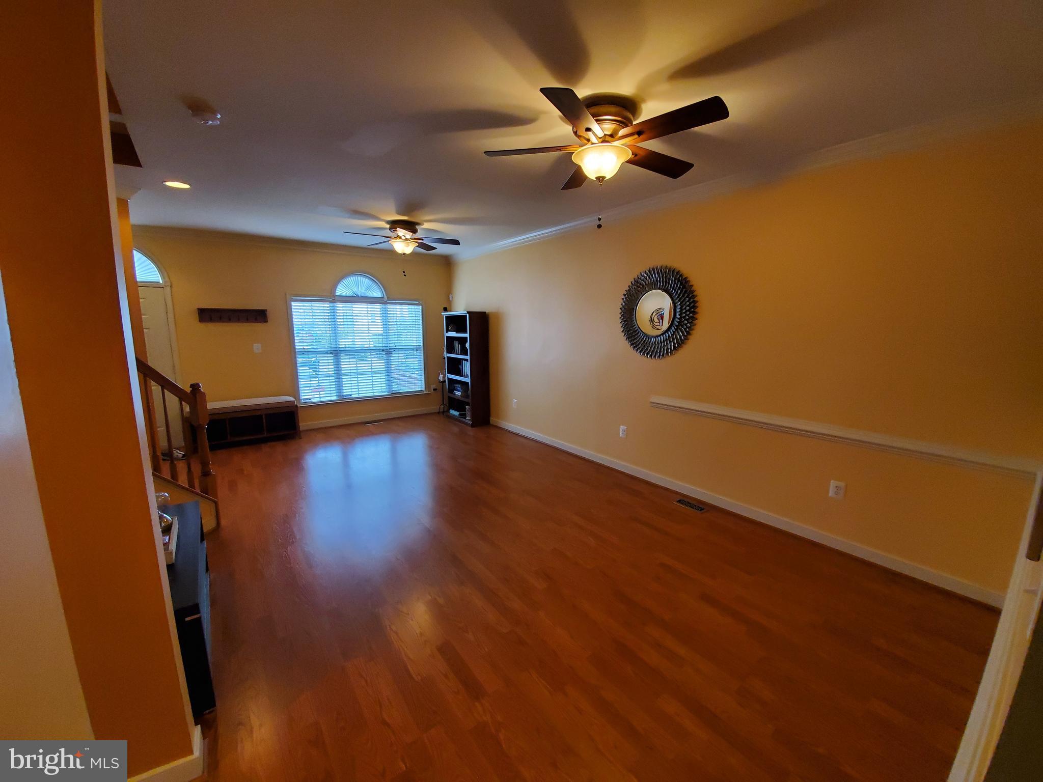 DALE CITY - Residential