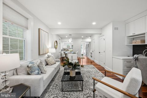 535 6TH STREET SE WASHINGTON DC 20003