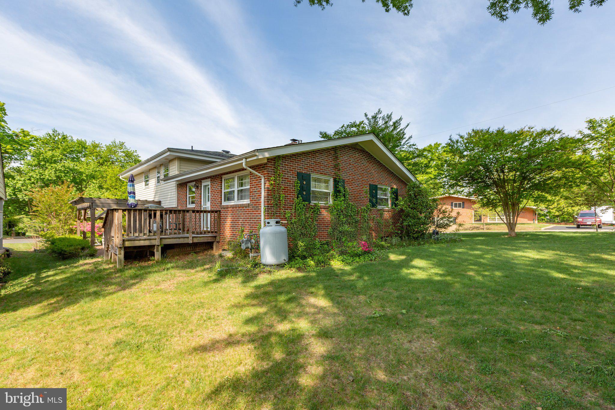 COLLEGE HEIGHTS - Residential Lease