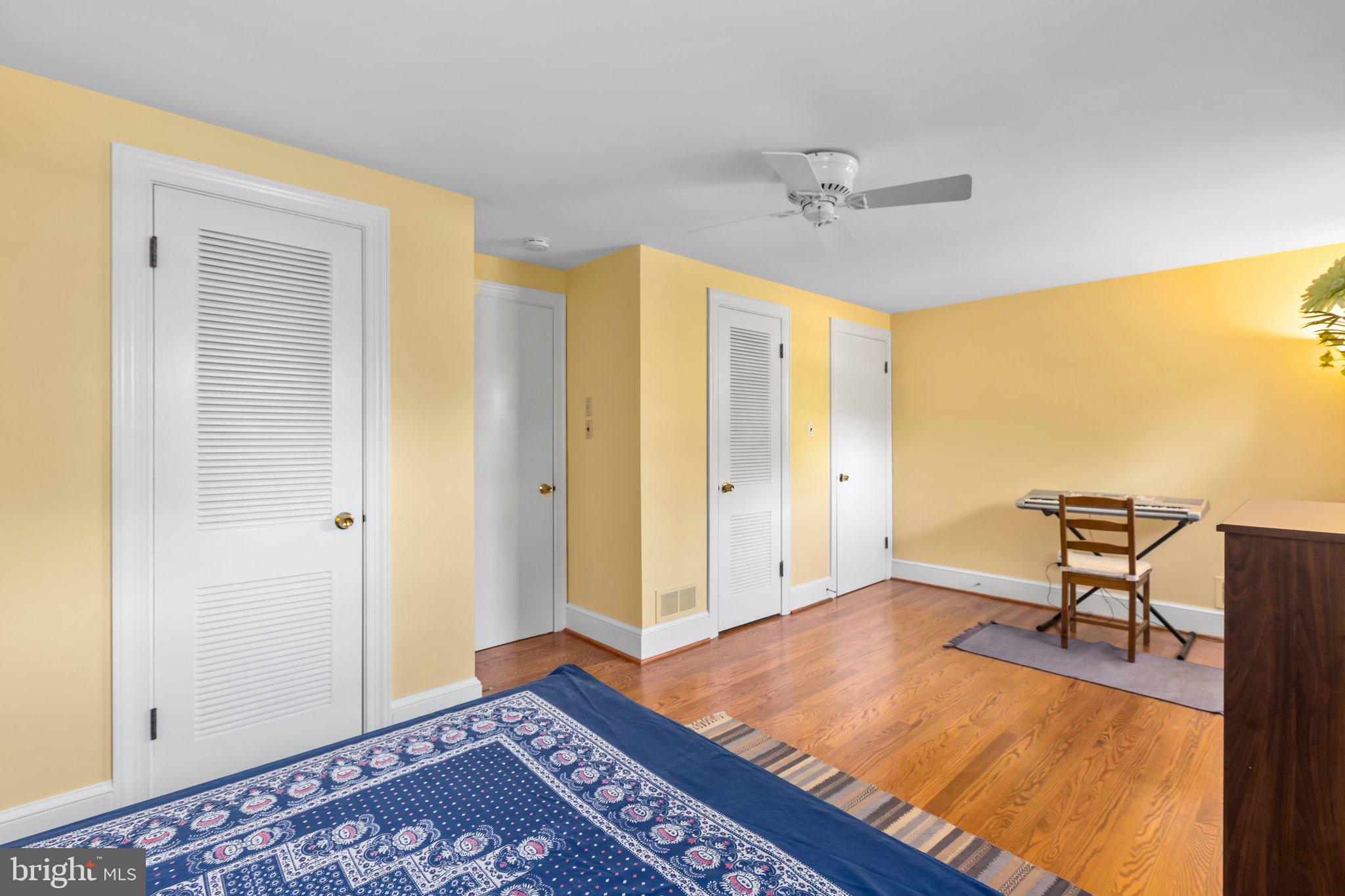 COLLEGE HEIGHTS - Residential Lease