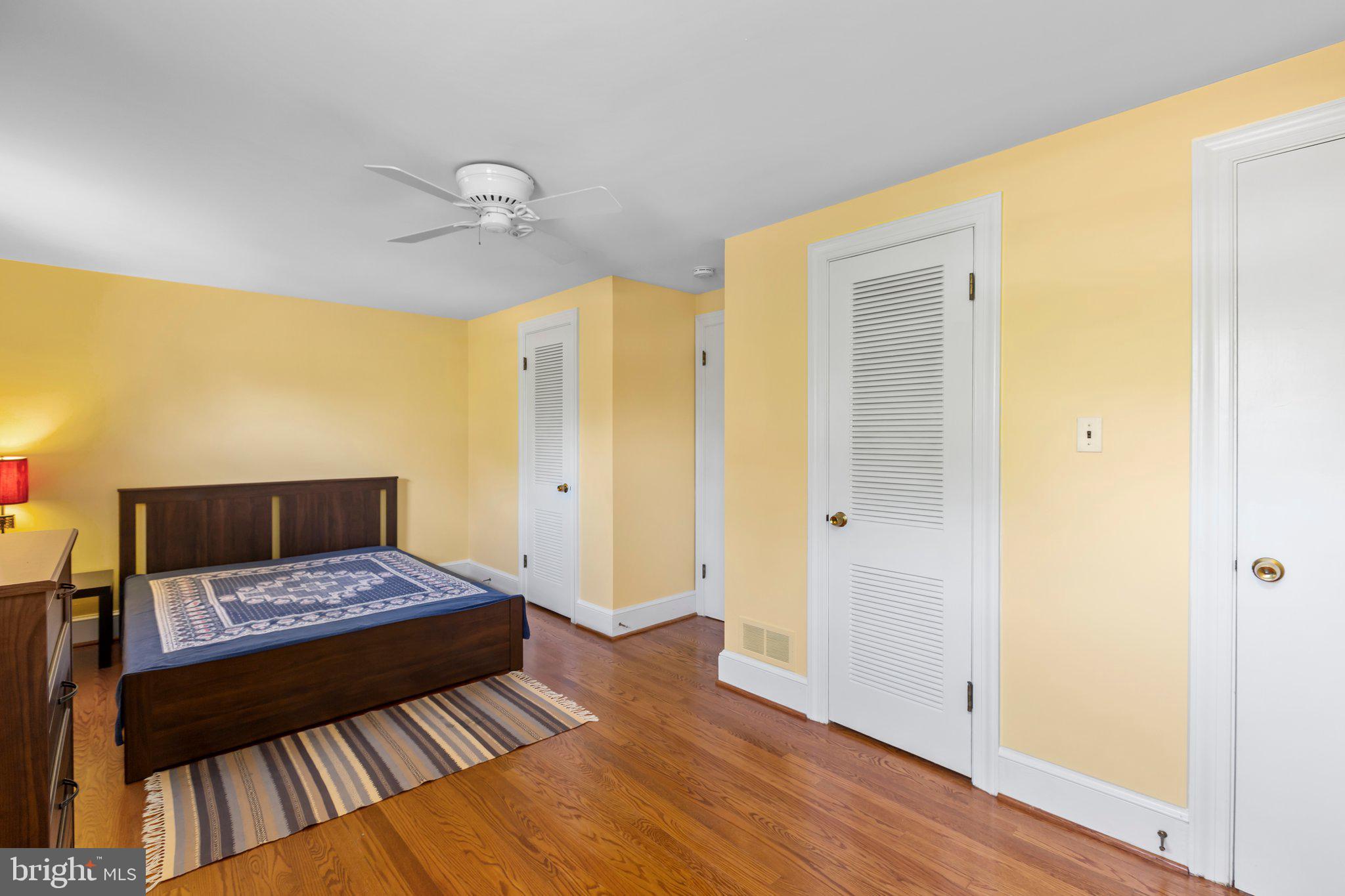 COLLEGE HEIGHTS - Residential Lease