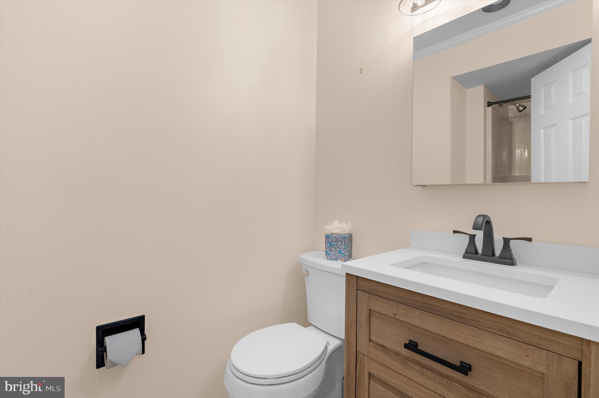 SUMMIT TOWNHOUSES - Residential