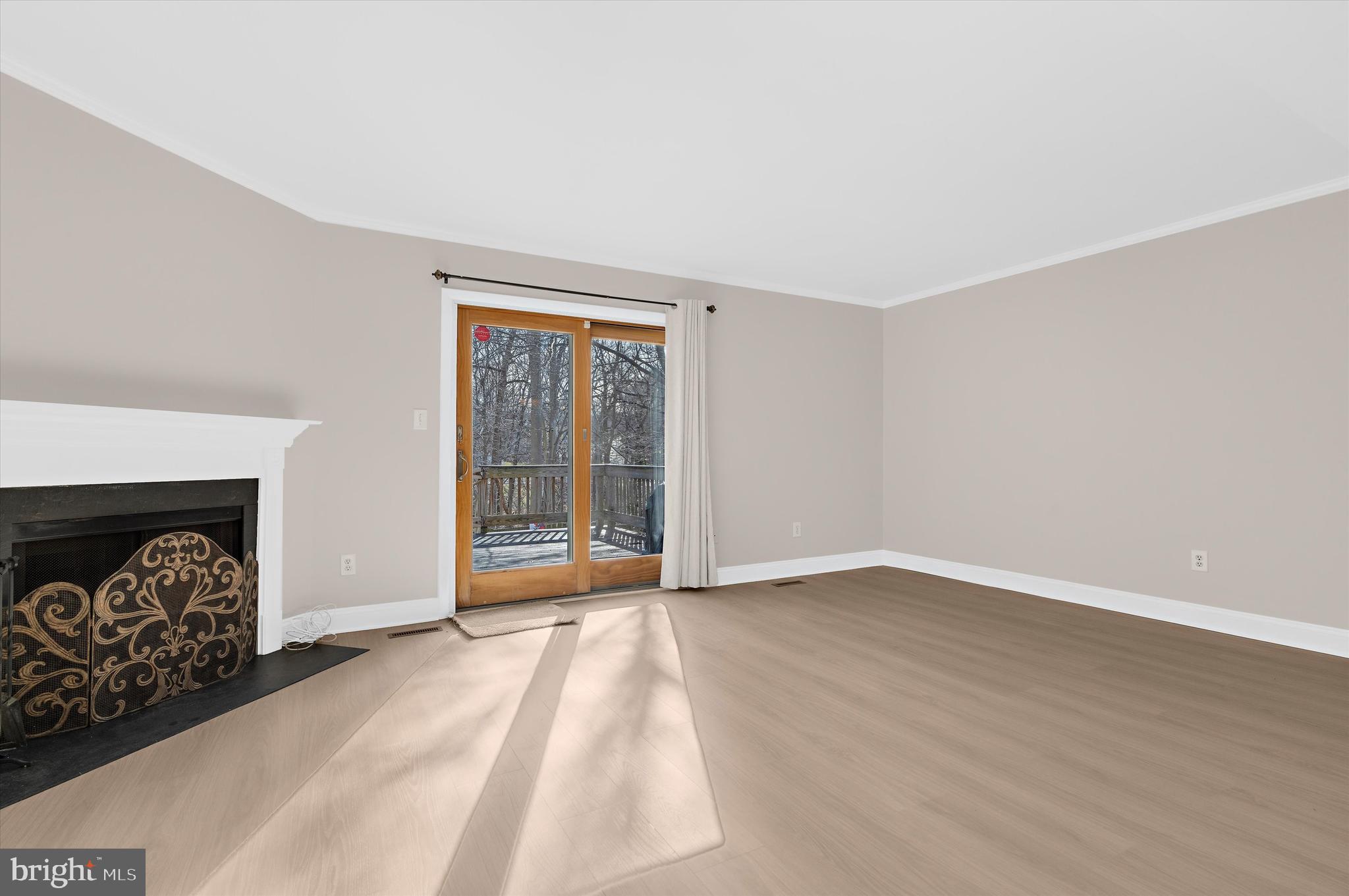 SUMMIT TOWNHOUSES - Residential