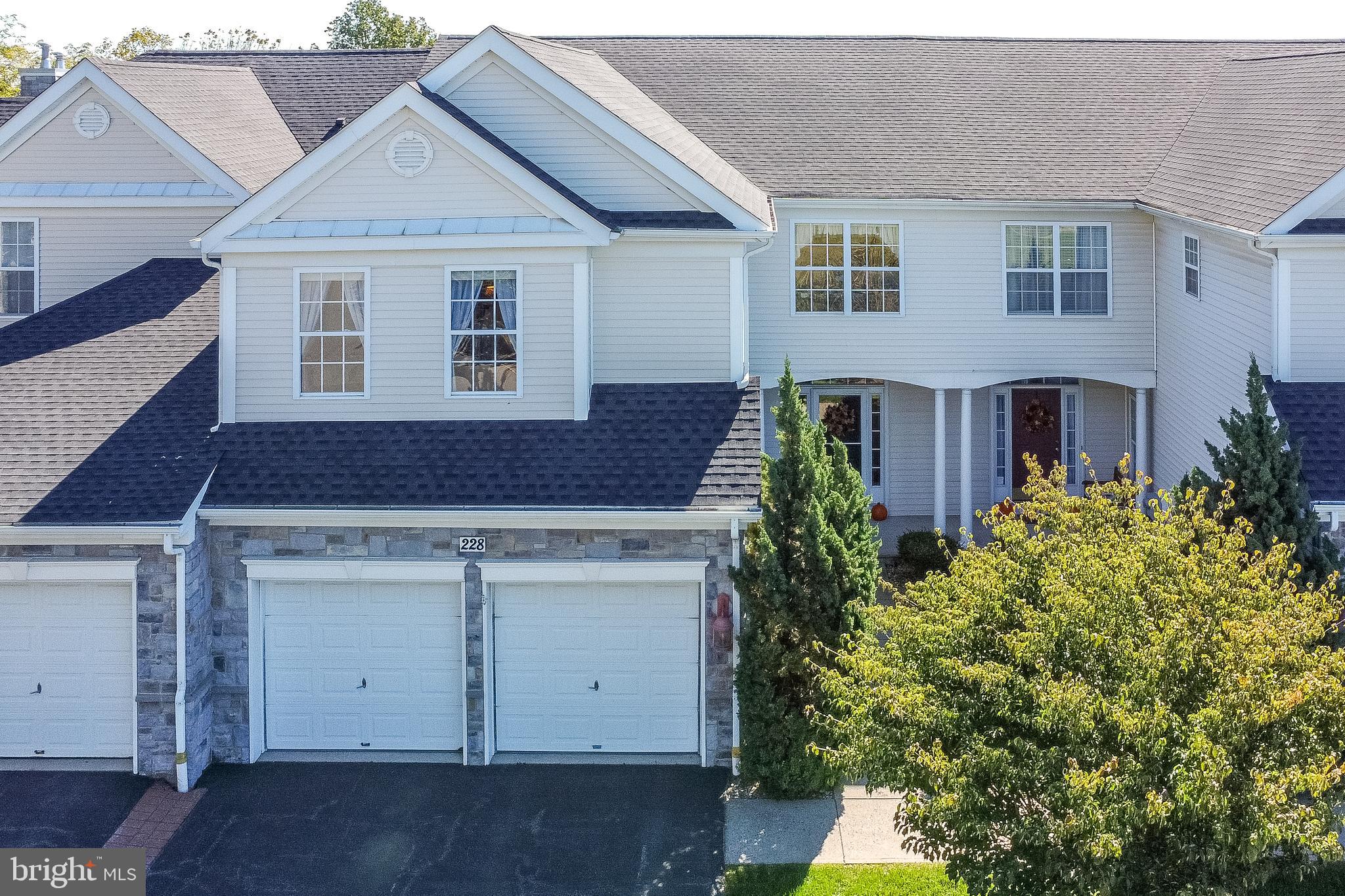 228 MERION LANE