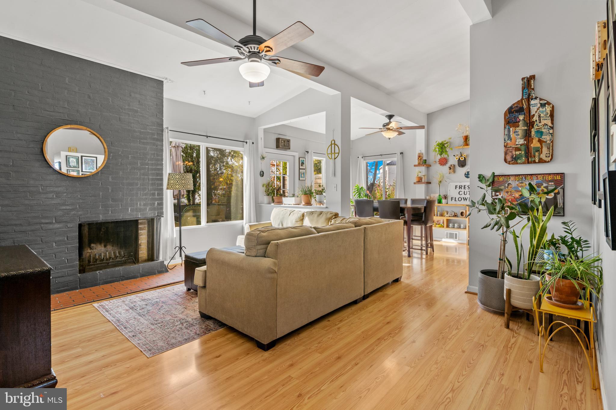 SUMMIT PARK - Residential