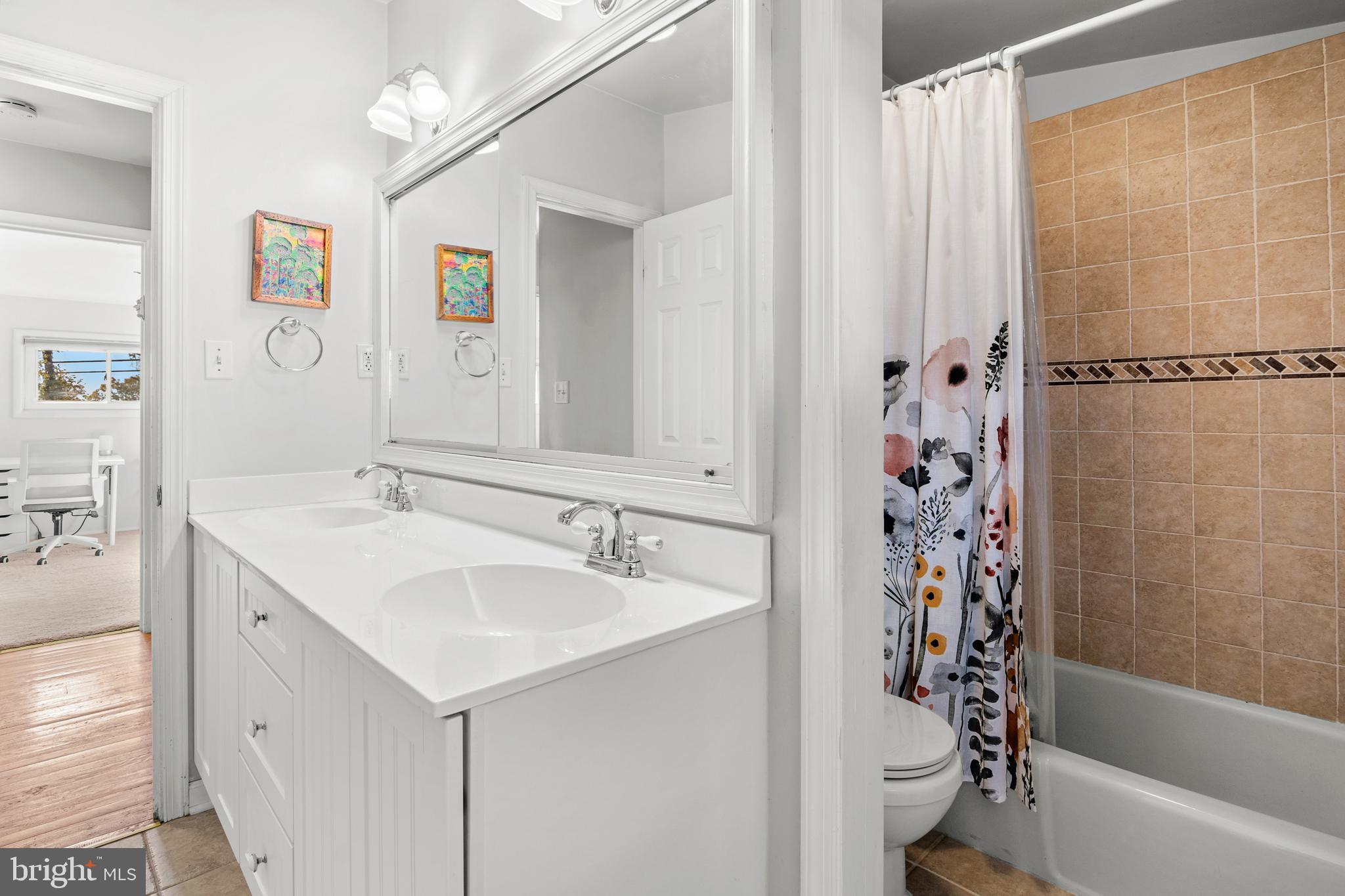 SUMMIT PARK - Residential