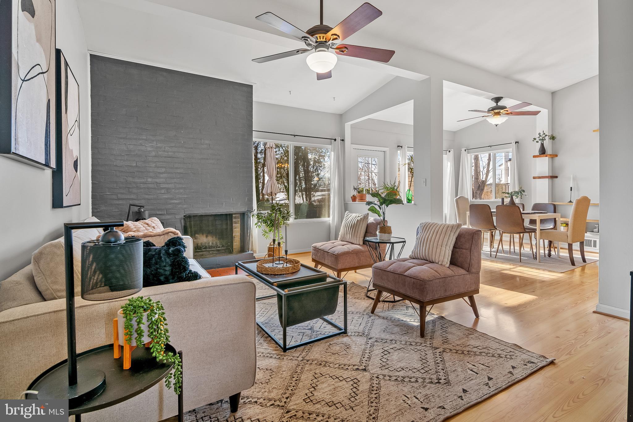 SUMMIT PARK - Residential