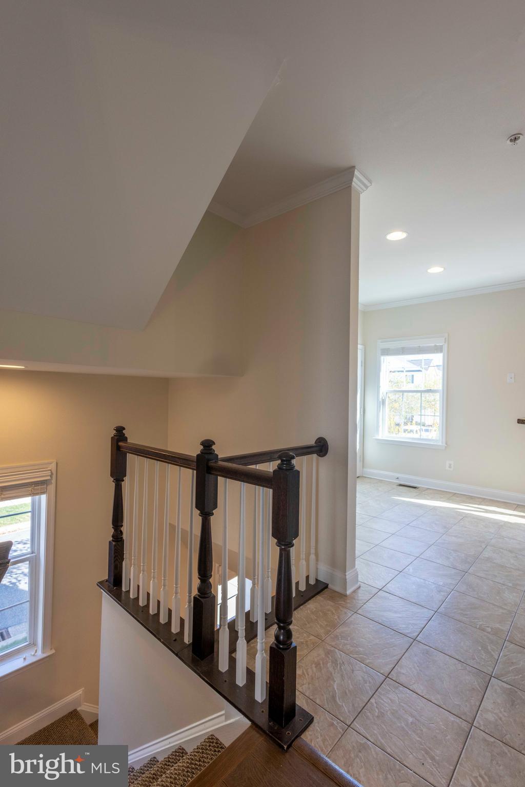 WASHINGTON VILLAGE - Residential Lease