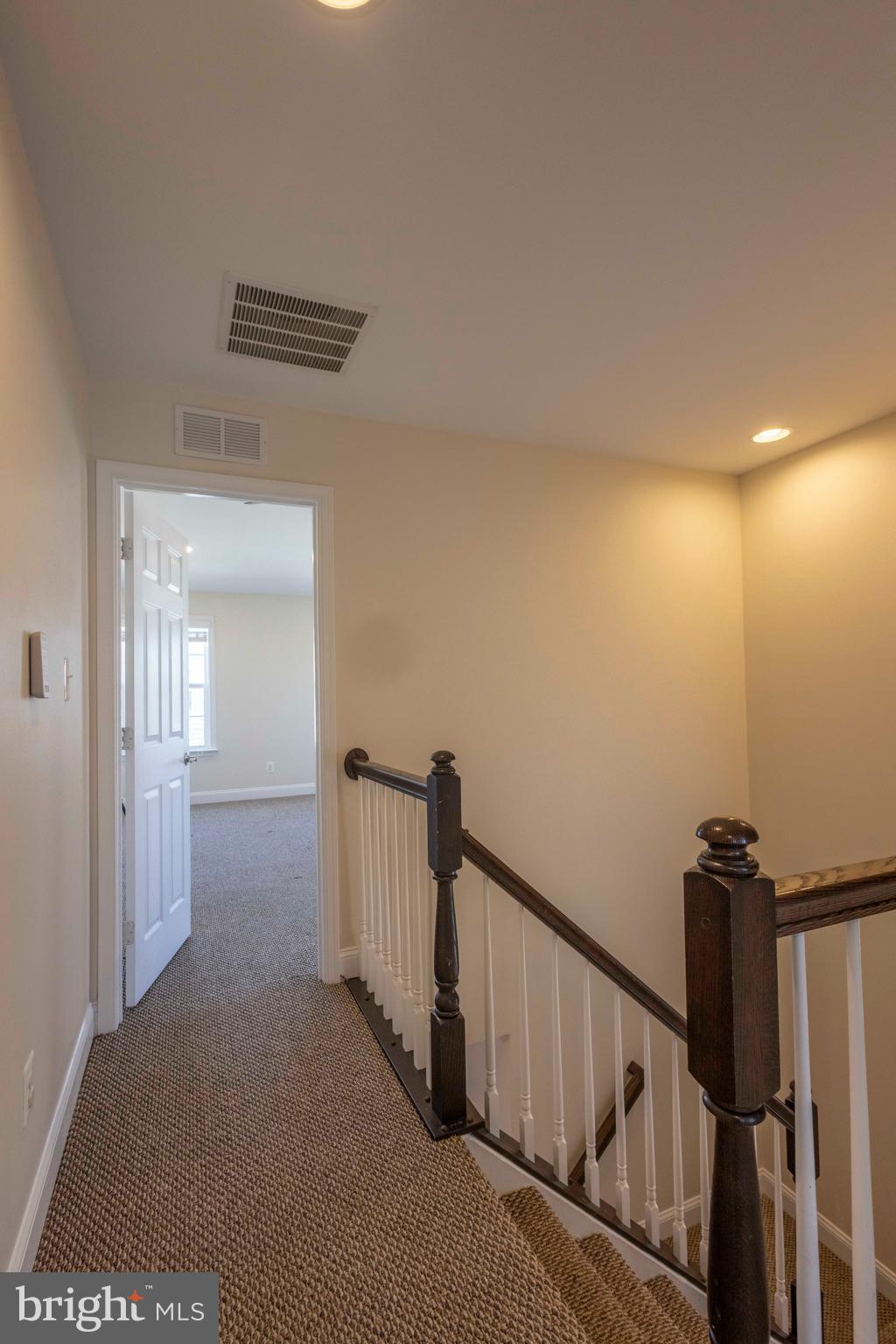 WASHINGTON VILLAGE - Residential Lease