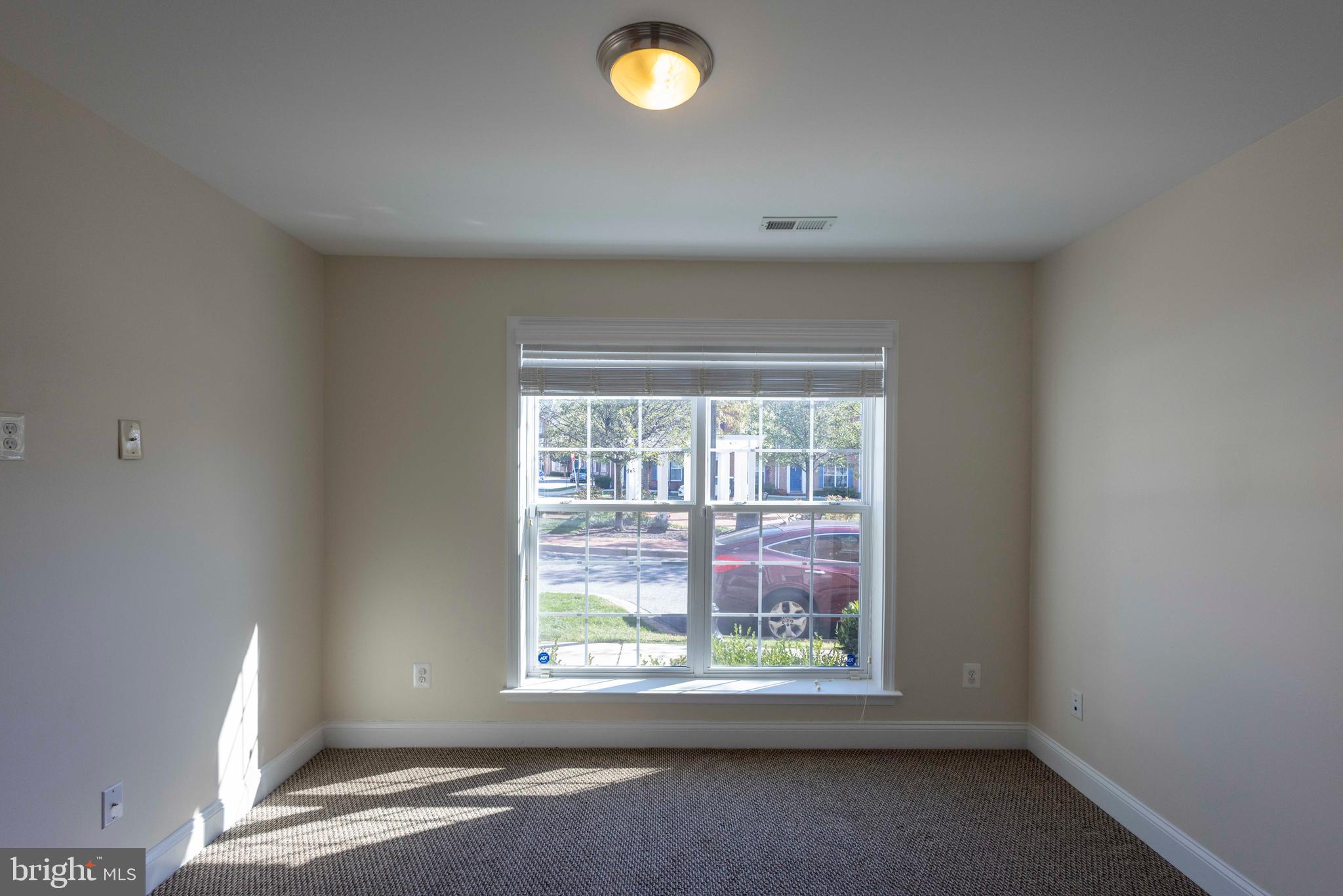 WASHINGTON VILLAGE - Residential Lease