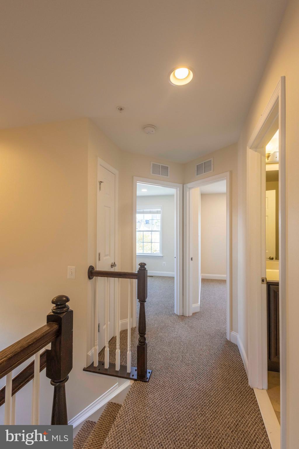 WASHINGTON VILLAGE - Residential Lease