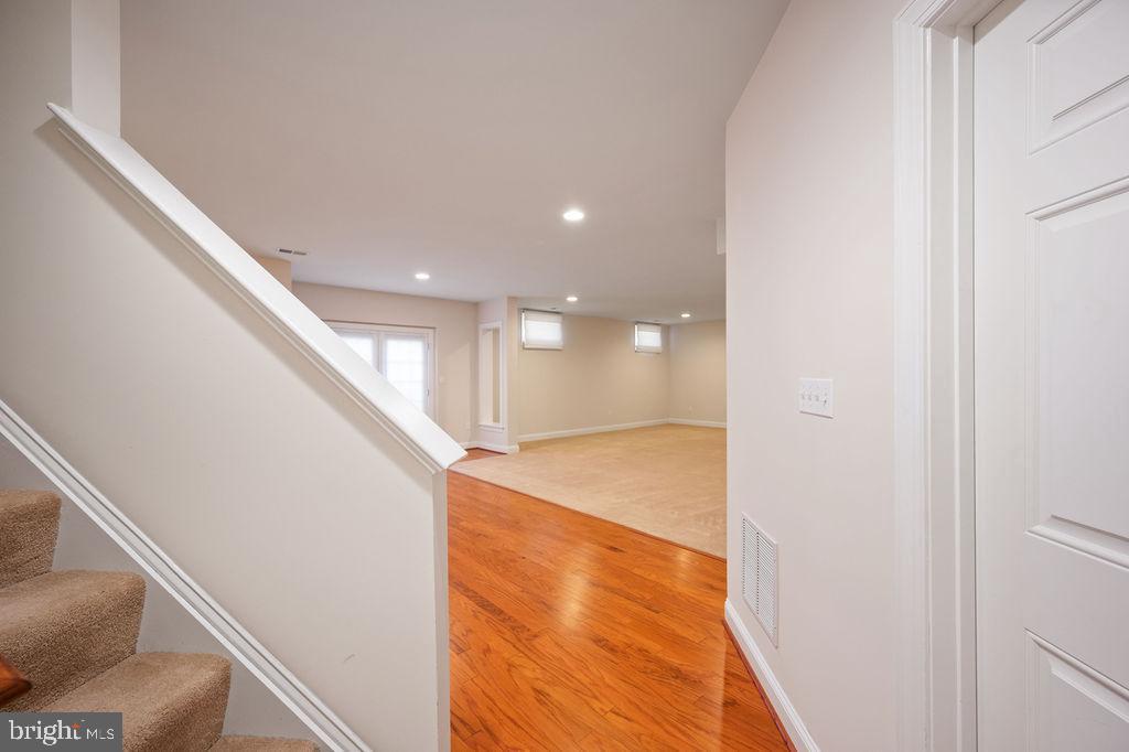 POWELLS LANDING - Residential