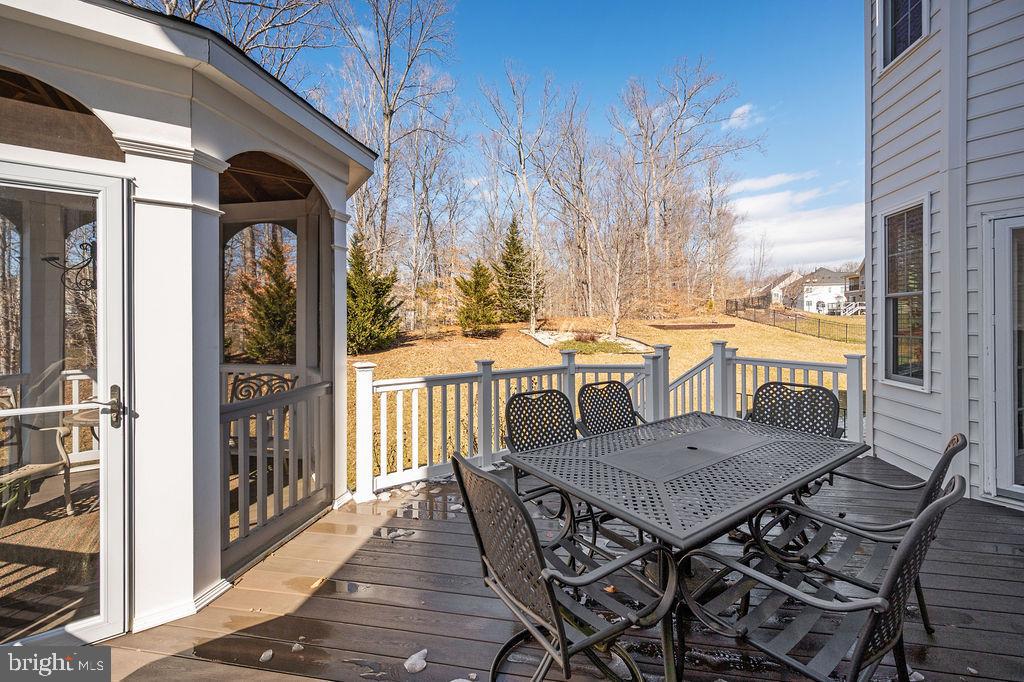 POWELLS LANDING - Residential